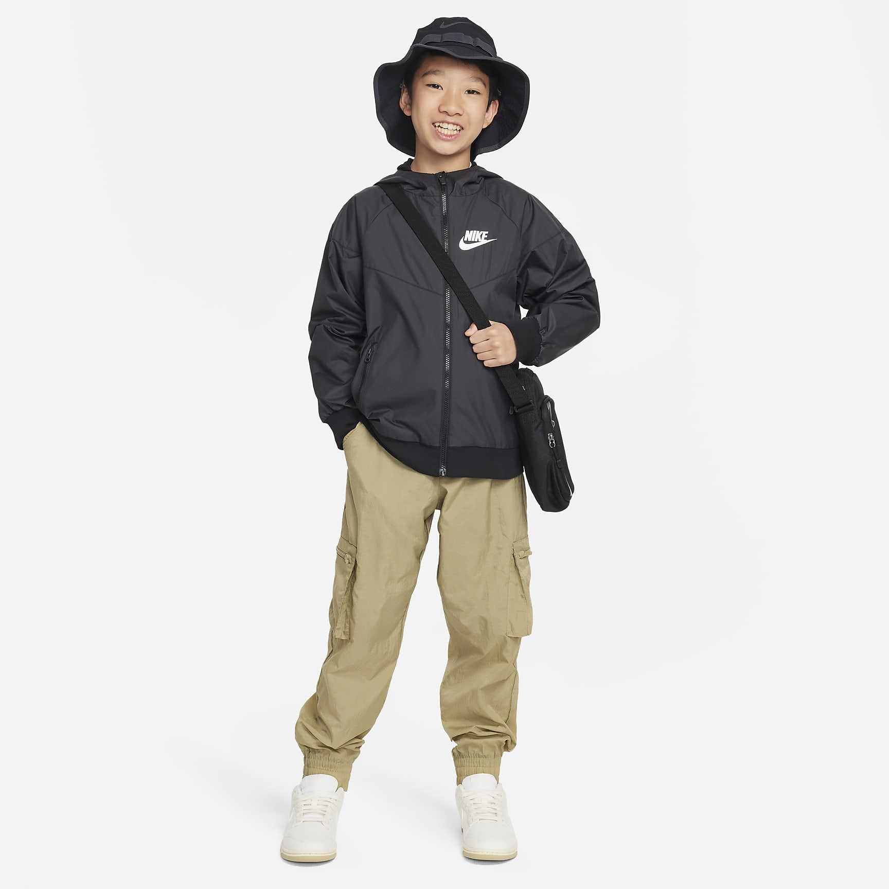 Nike Sportswear Windrunner Big Kids' (Boys') Loose Hip-Length Hooded Jacket