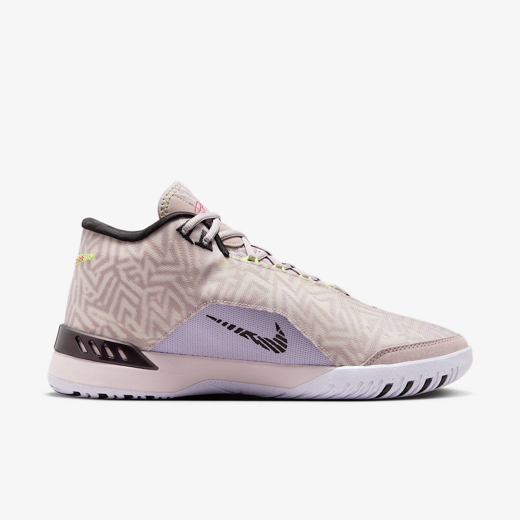 LeBron NXXT Genisus Basketball Shoes