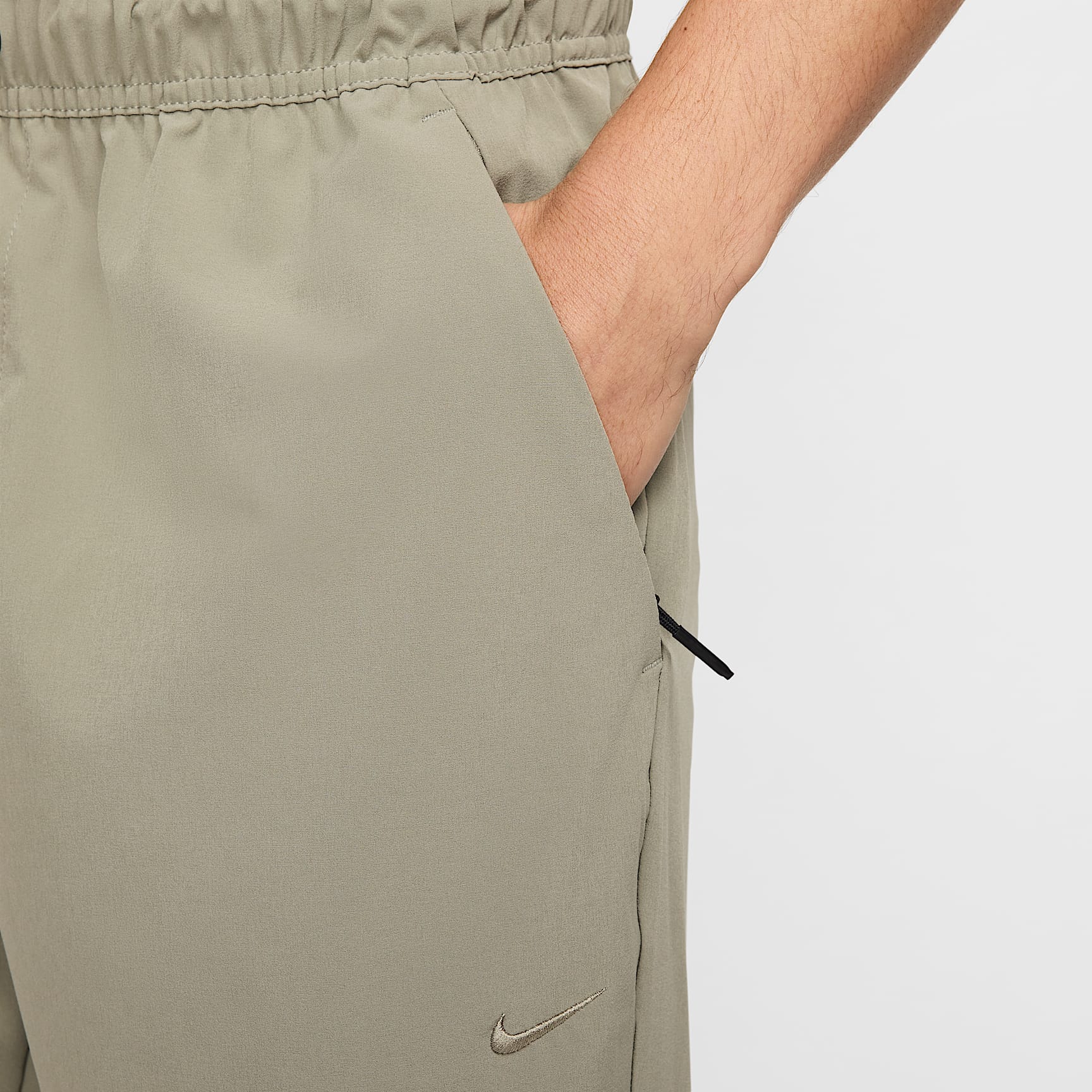 Nike Unlimited Men's Dri-FIT Tapered Leg Versatile Pants