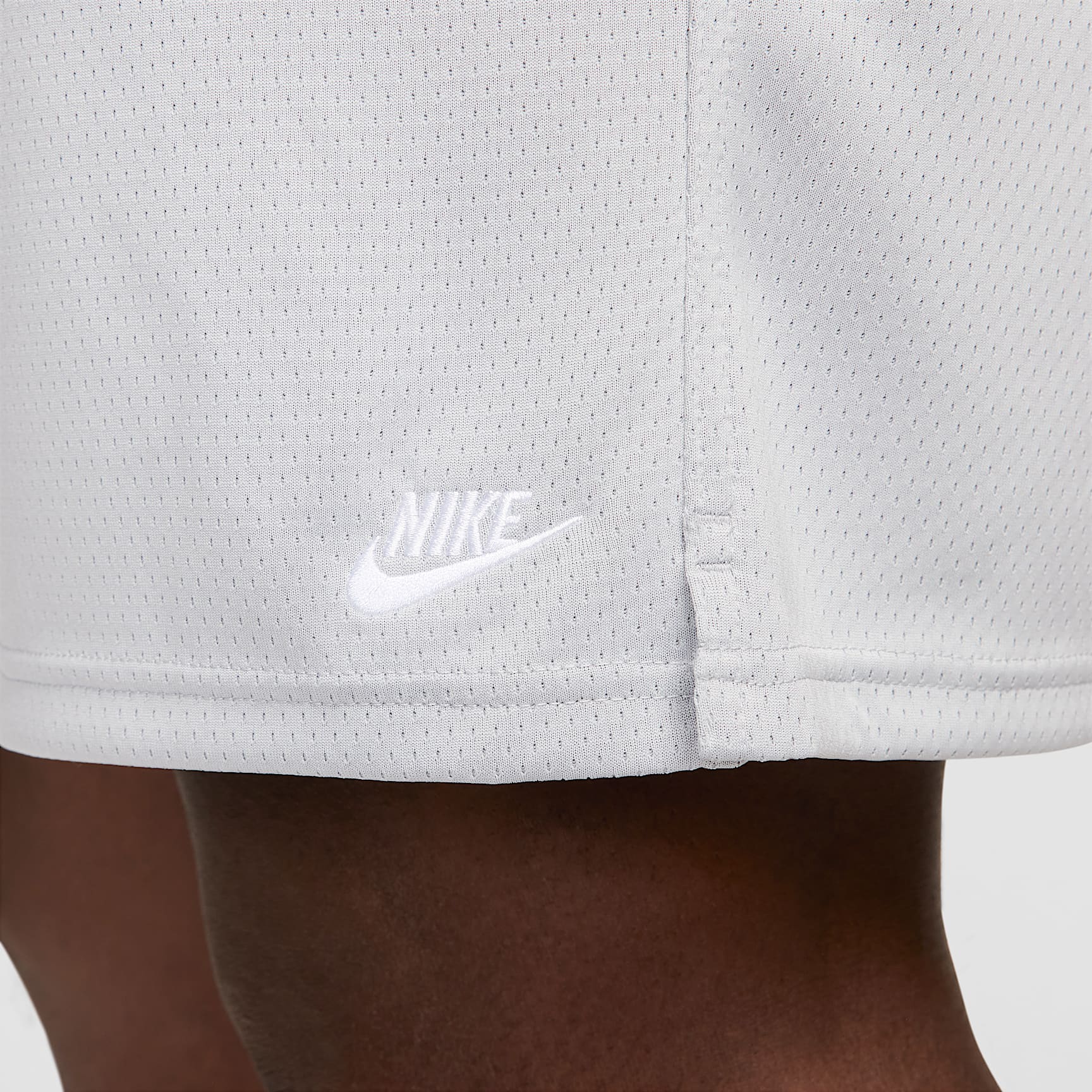 Nike Club Men's Mesh Flow Shorts