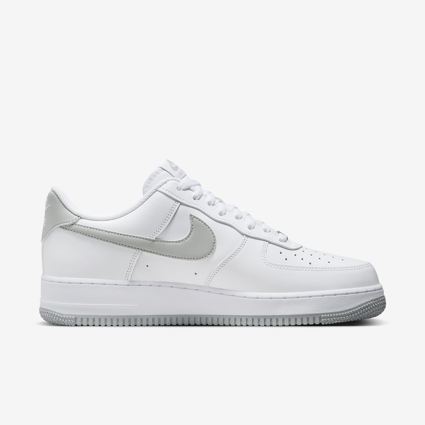 Nike Air Force 1 '07 Men's Shoes