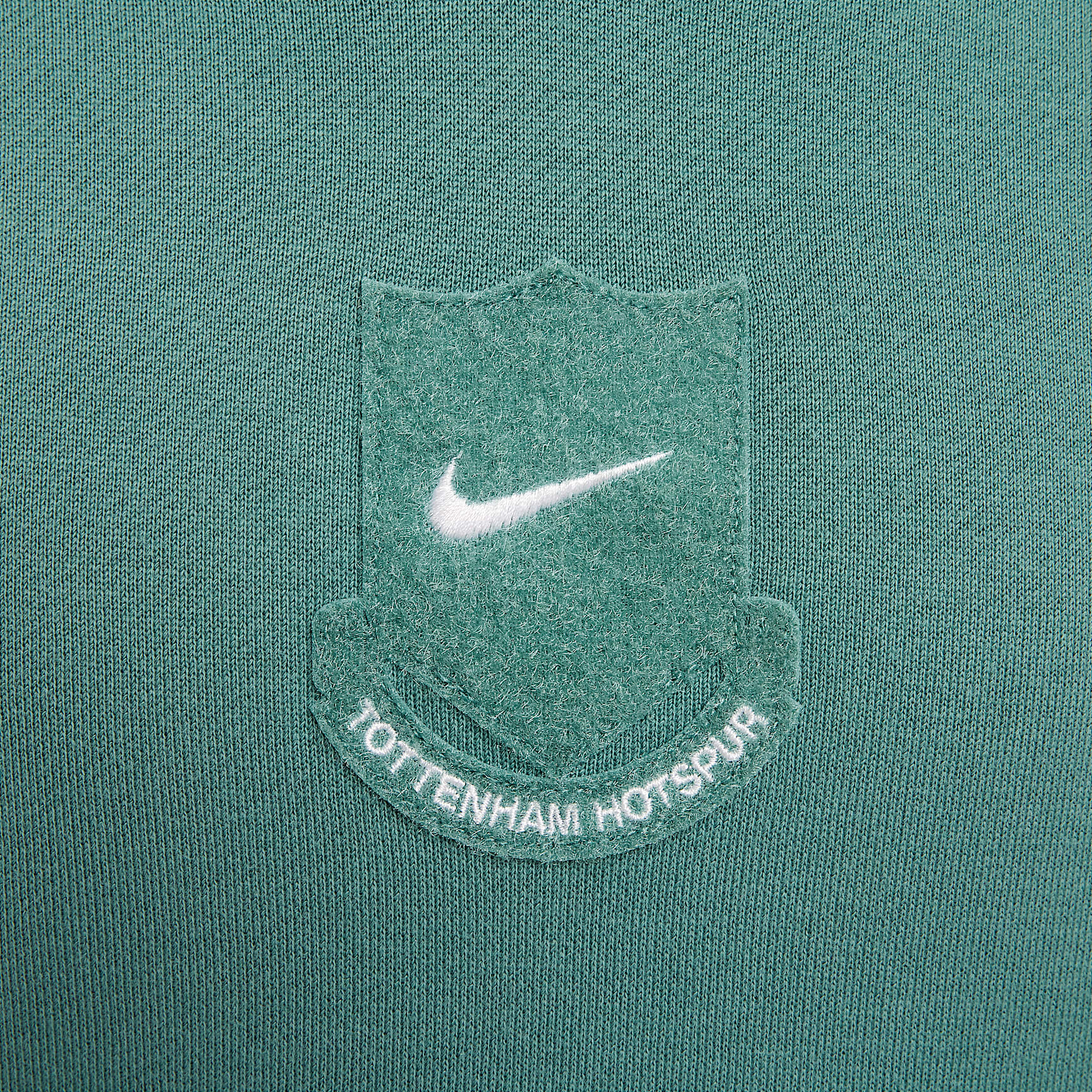 Tottenham Hotspur Third Big Kids' Nike Soccer Pullover Hoodie