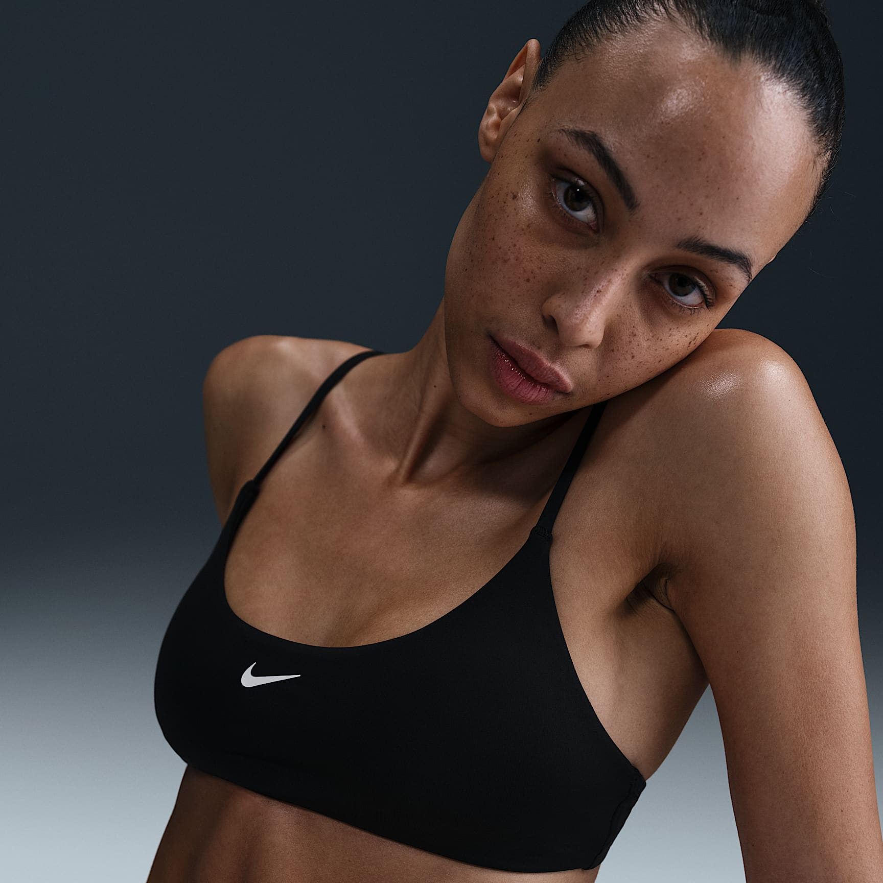 Nike Swim Essential Women's Bralette Bikini Top