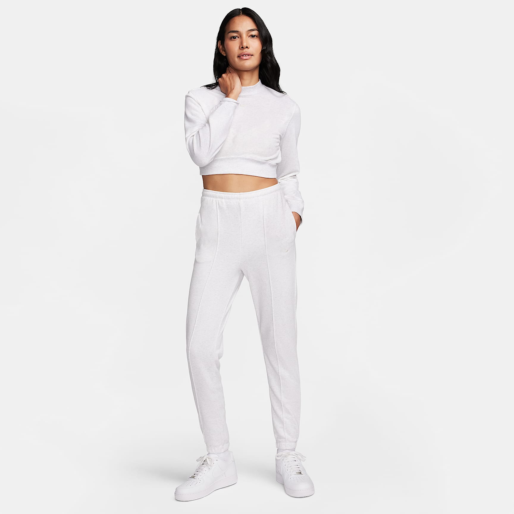 Nike Sportswear Chill Terry Women's Slim High-Waisted French Terry Sweatpants