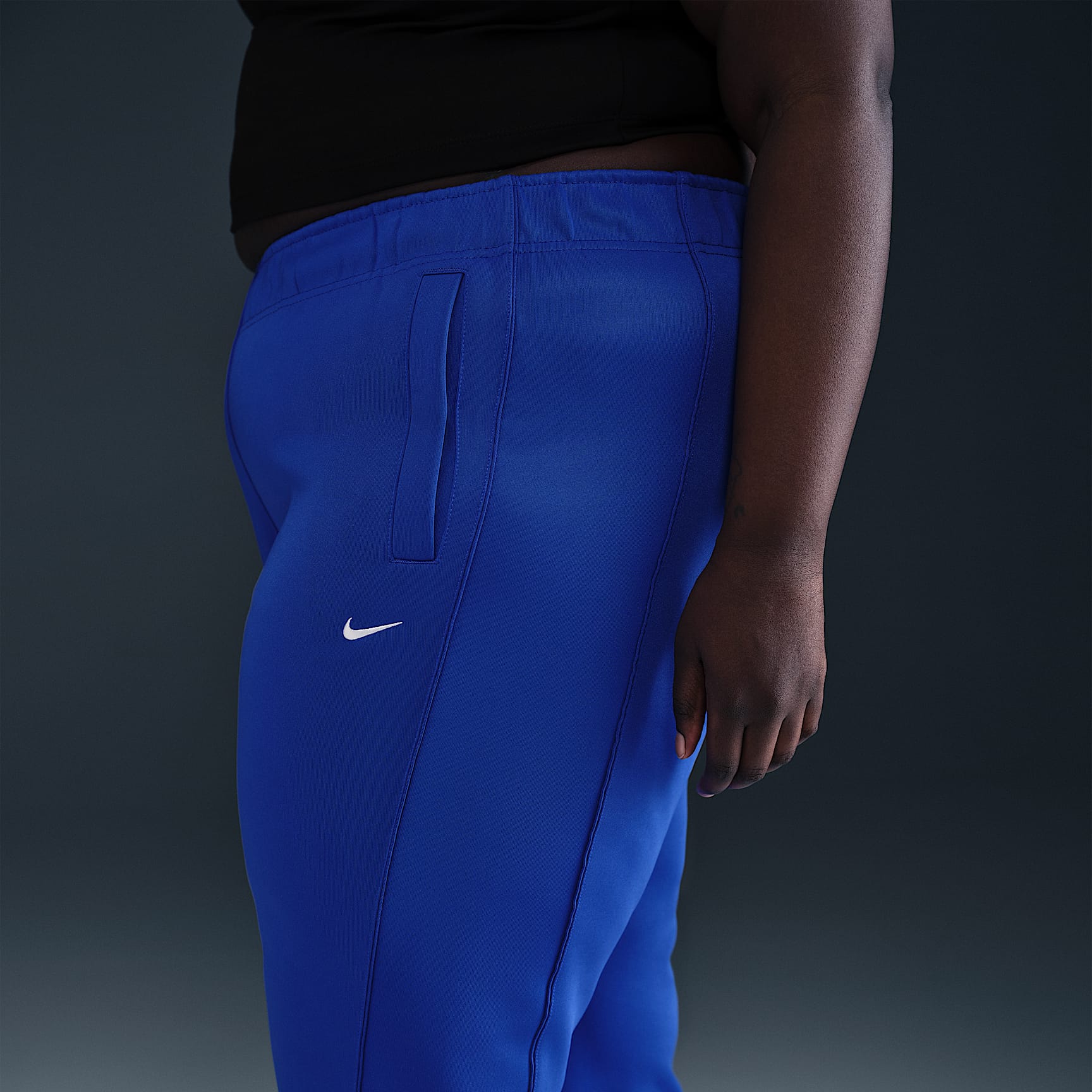Nike Sportswear Windrunner Women's Mid-Rise Slim Knit Pants (Plus Size)