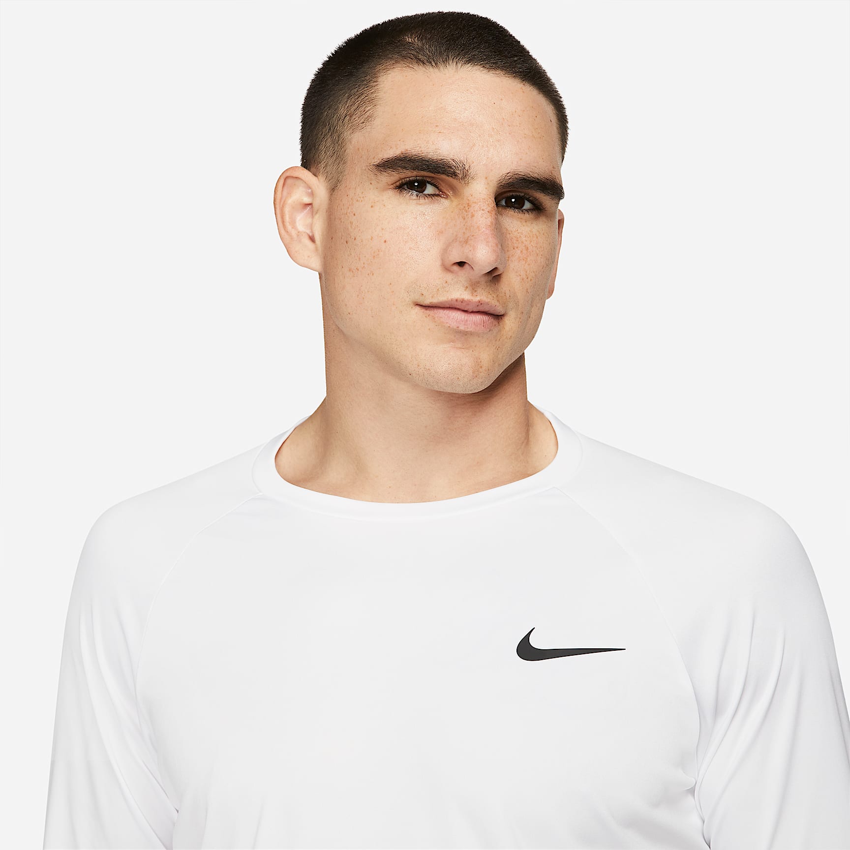 Nike Essential Men's Long-Sleeve Hydroguard Swim Shirt