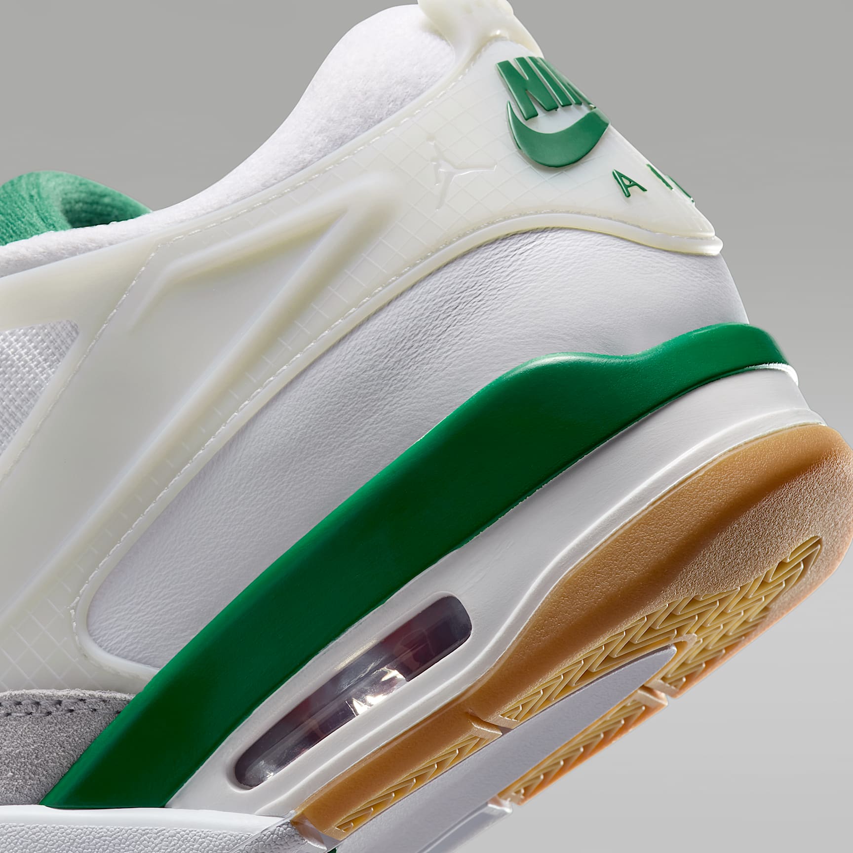 Air Jordan 4 RM Men's Shoes