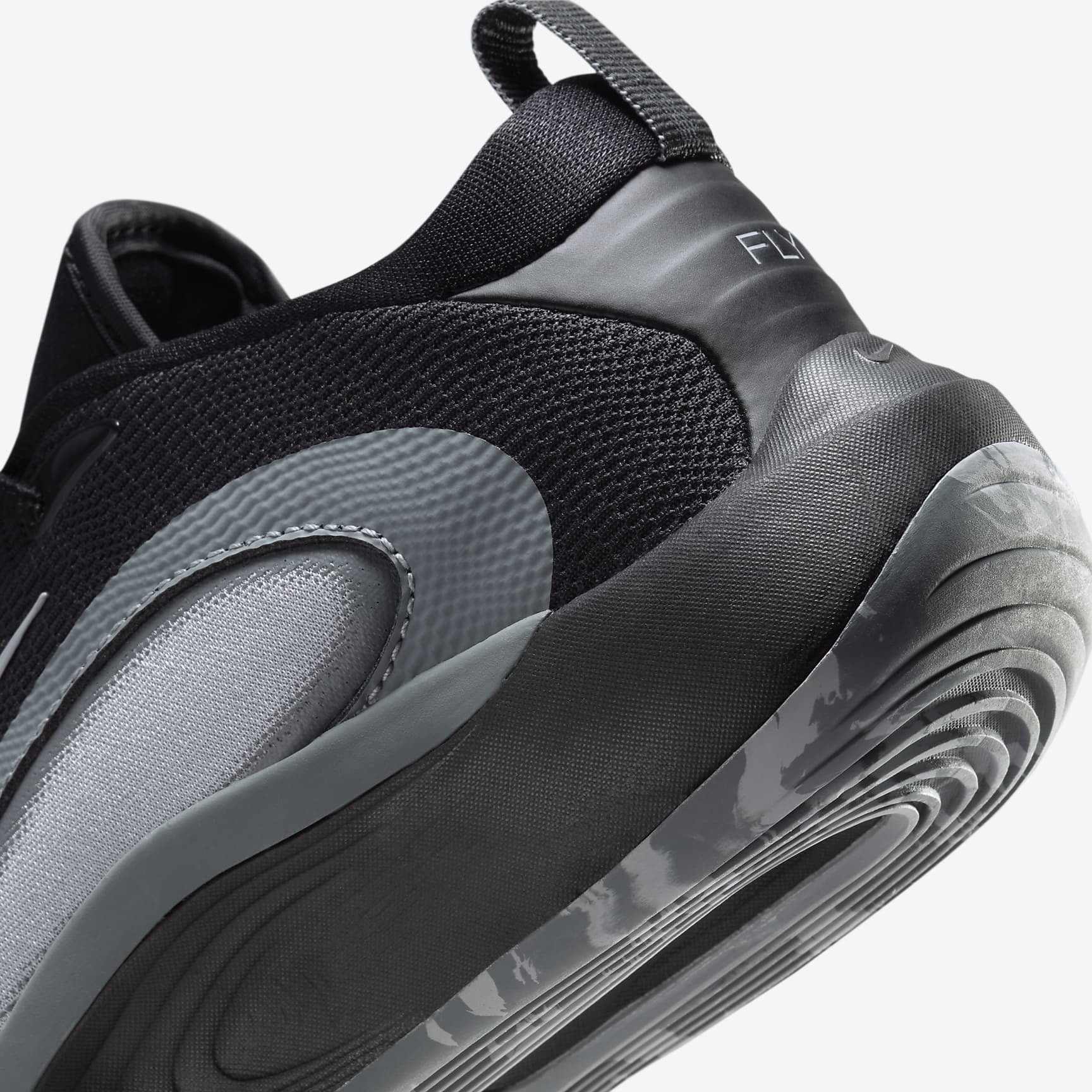 Nike IsoFly Big Kids' Basketball Shoes
