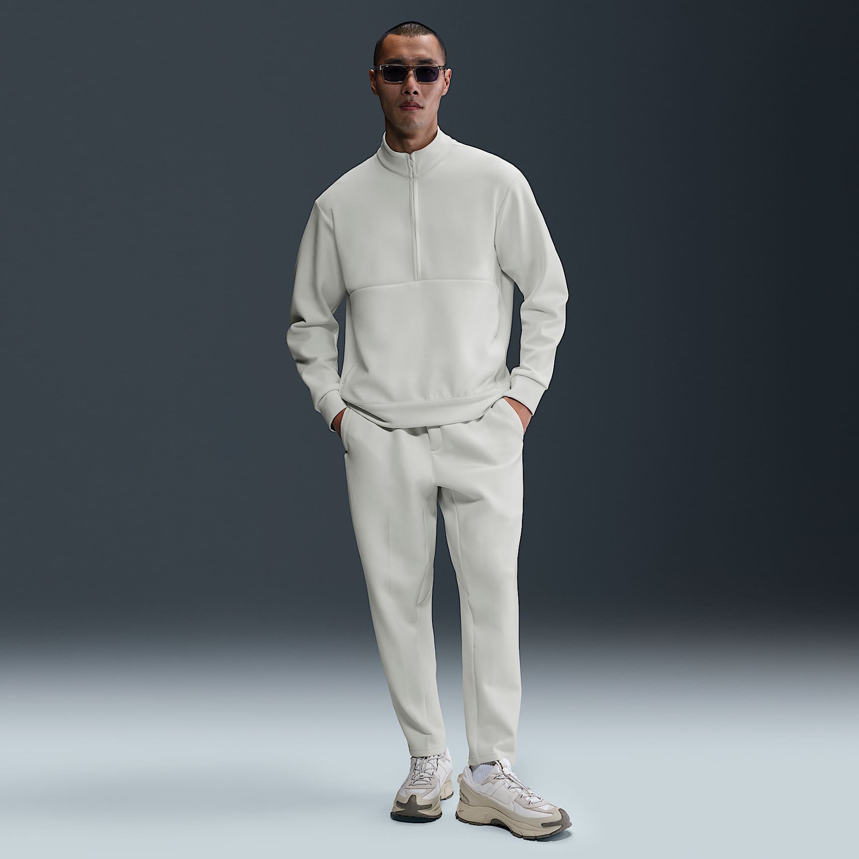 Nike 24.7 ImpossiblySoft Men's Dri-FIT 1/2-Zip Top