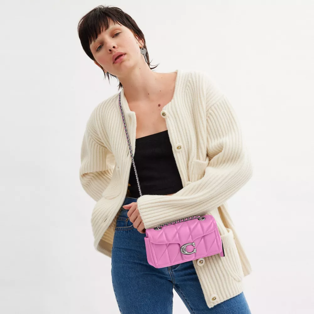 Сумка COACH Tabby Shoulder Bag 20 With Pillow Quilting