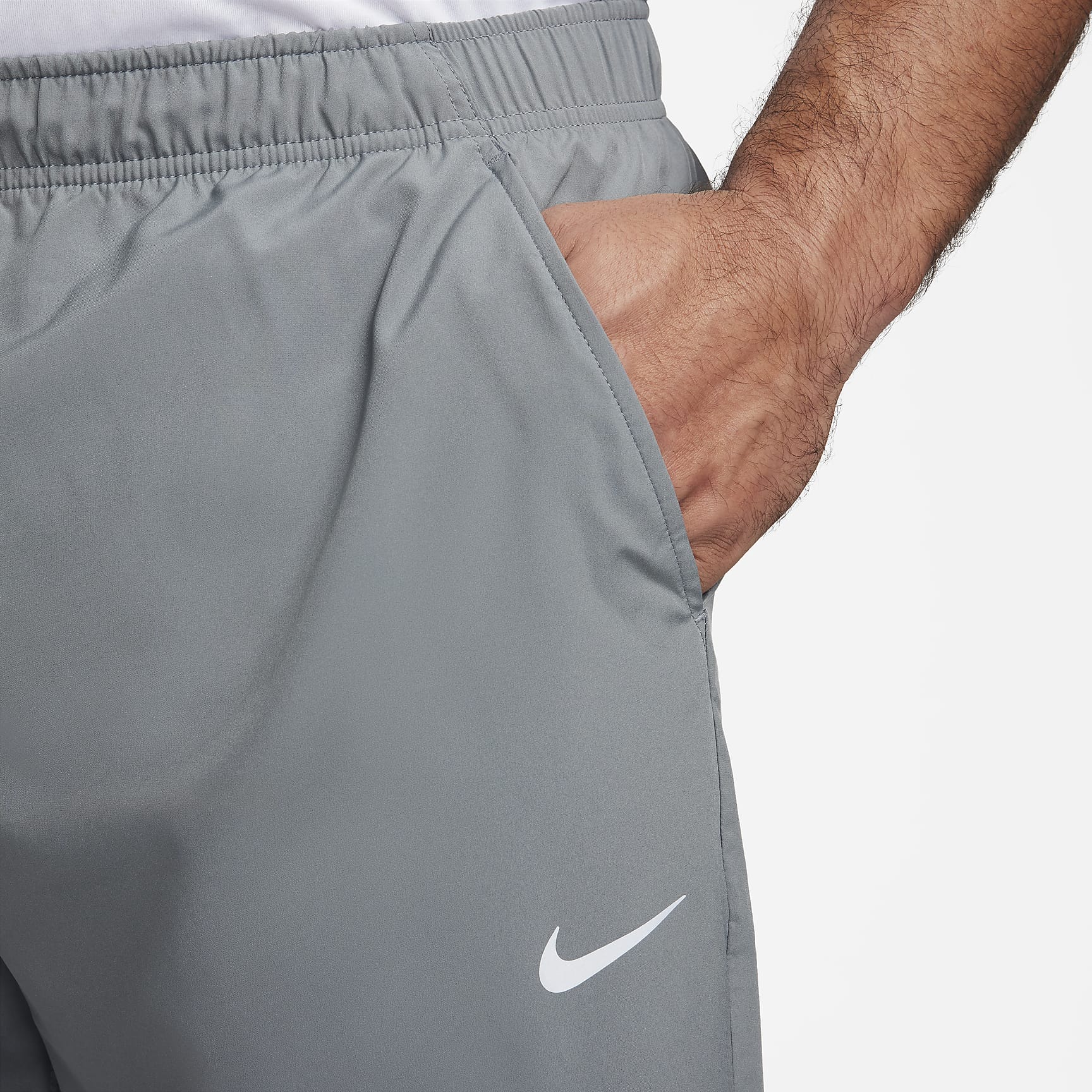 Nike Form Men's Dri-FIT Tapered Versatile Pants
