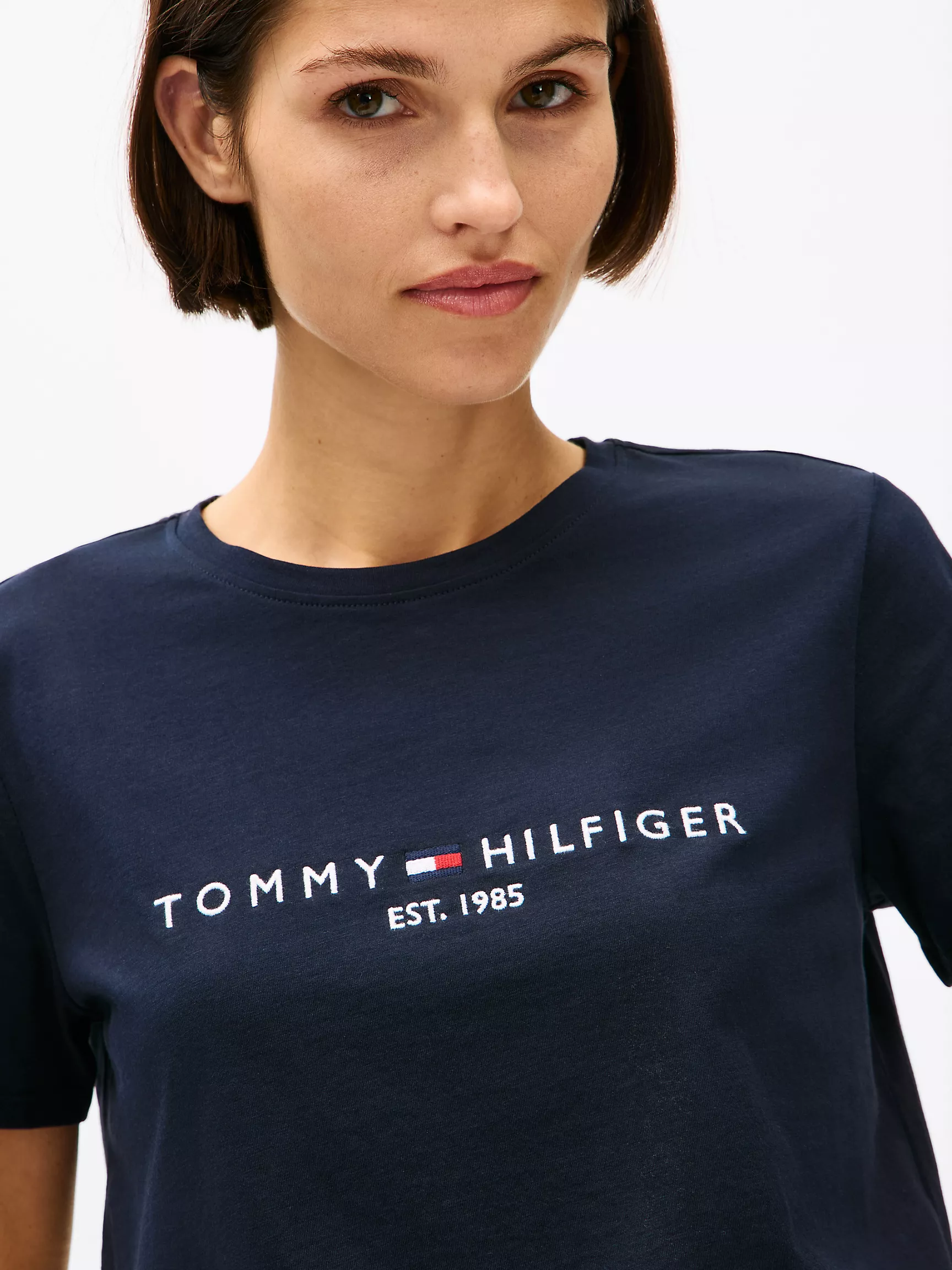 Женская футболка Tommy Hilfiger, Футболка с вышитым логотипом Tommy