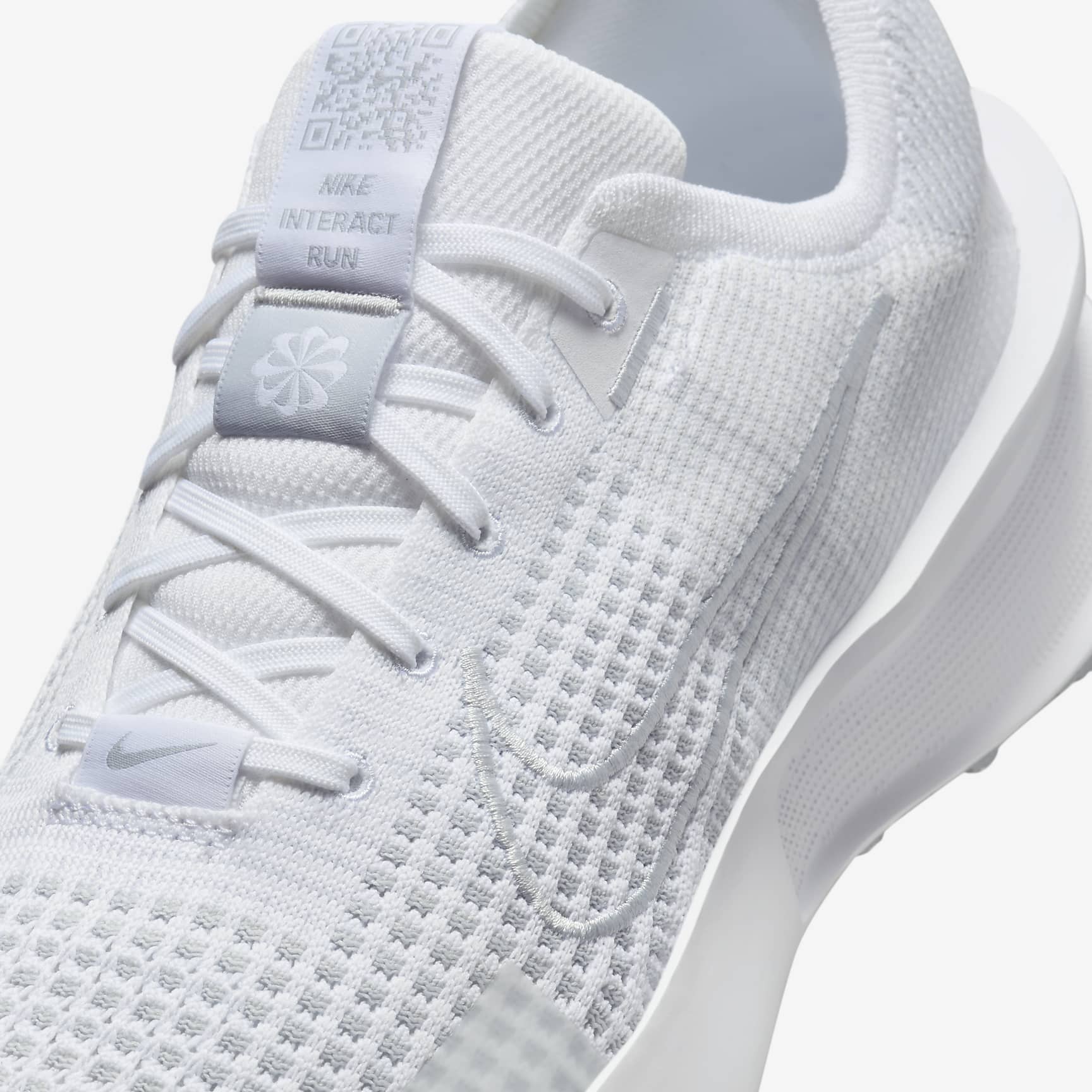 Nike Interact Run Men's Road Running Shoes