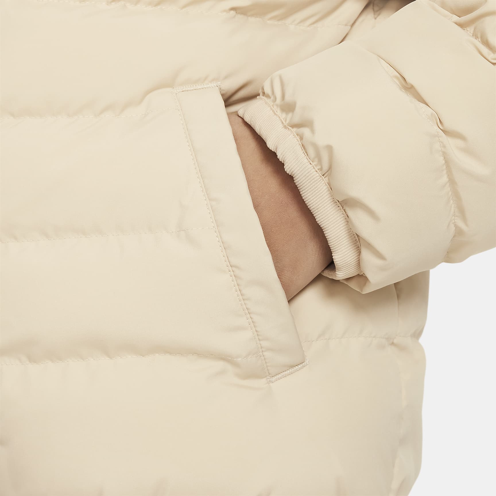 Nike Sportswear Lightweight Synthetic Fill Big Kids' Loose Hooded Jacket