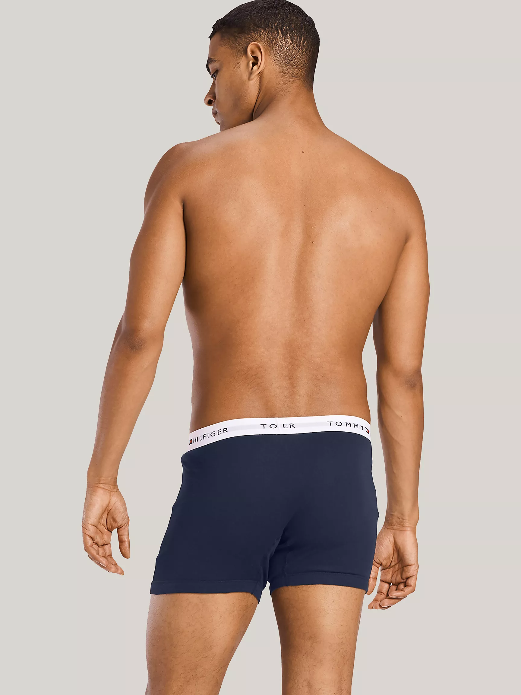 Мужское нижнее белье Tommy Hilfiger, Классические хлопковые боксеры-брифы (набор 3 шт.)