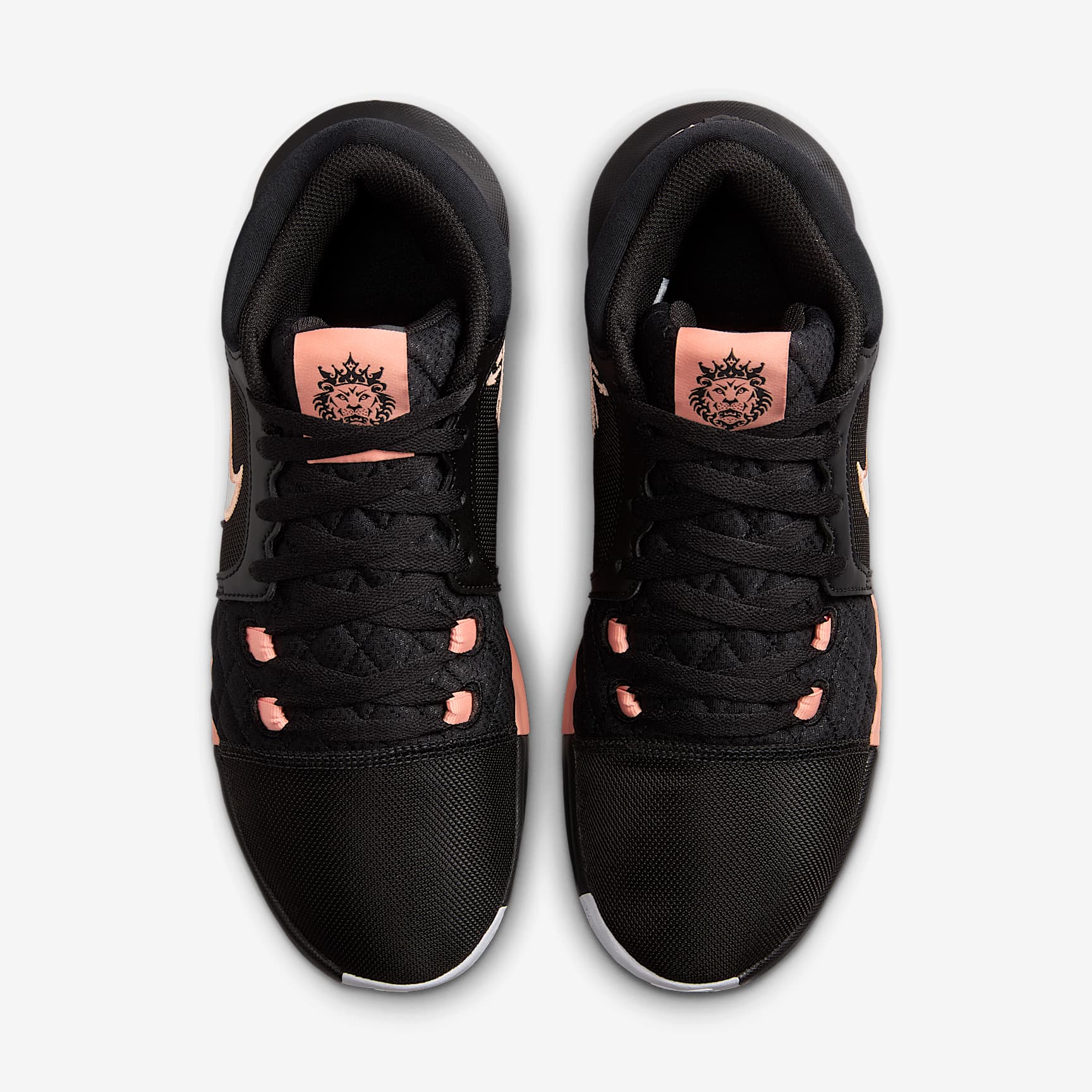 LeBron Witness VIII Basketball Shoes