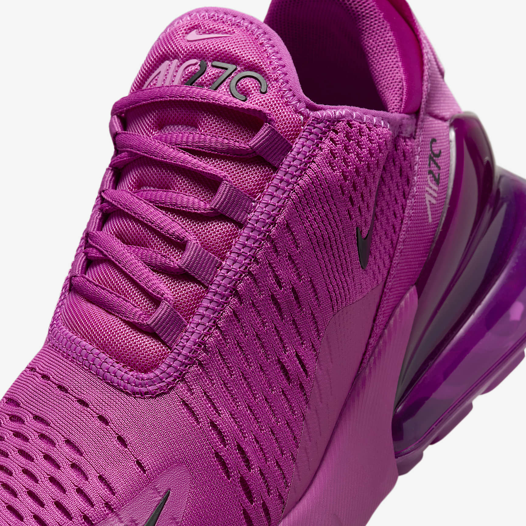 Nike Air Max 270 Women's Shoes