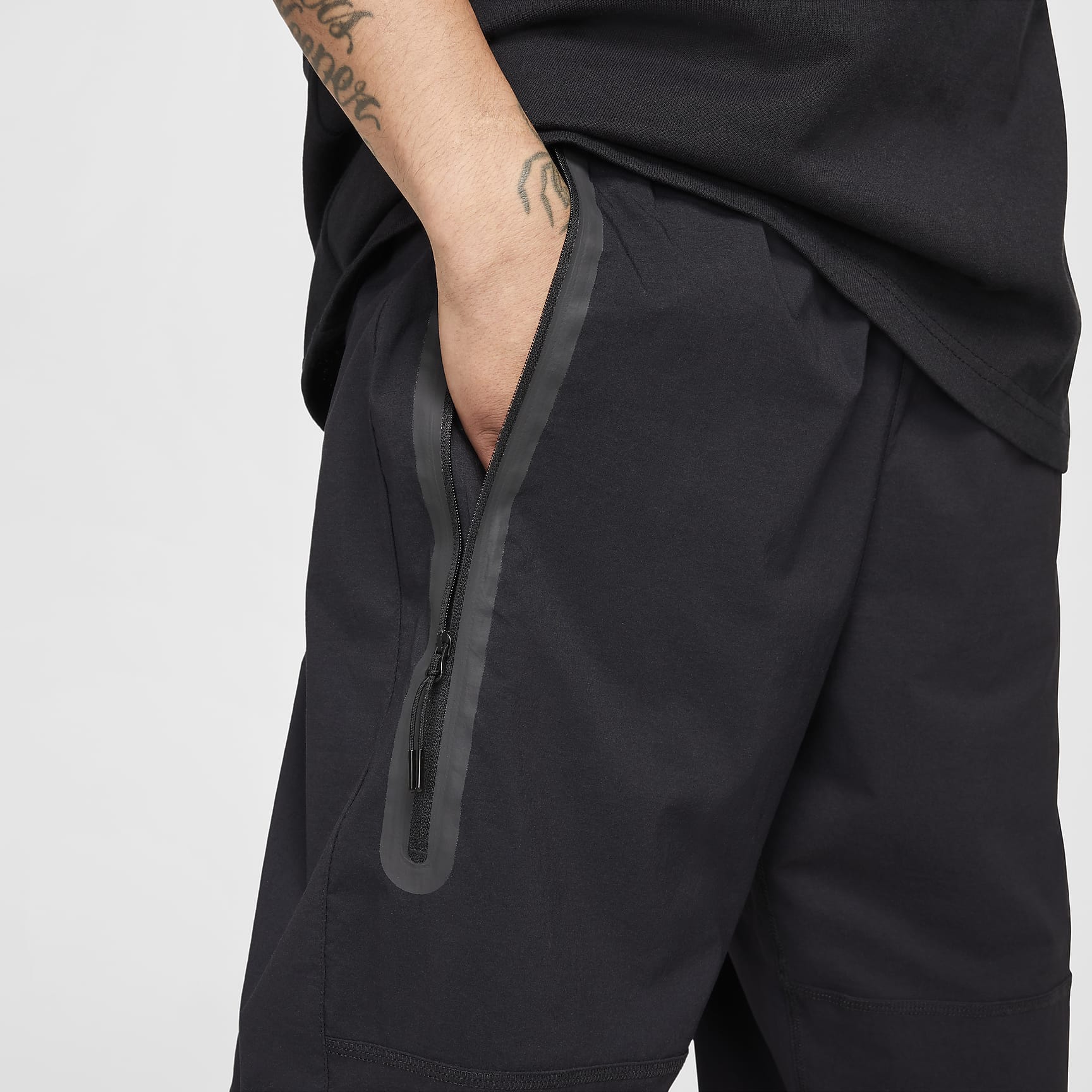Nike Tech Men's Woven Oversized Pants