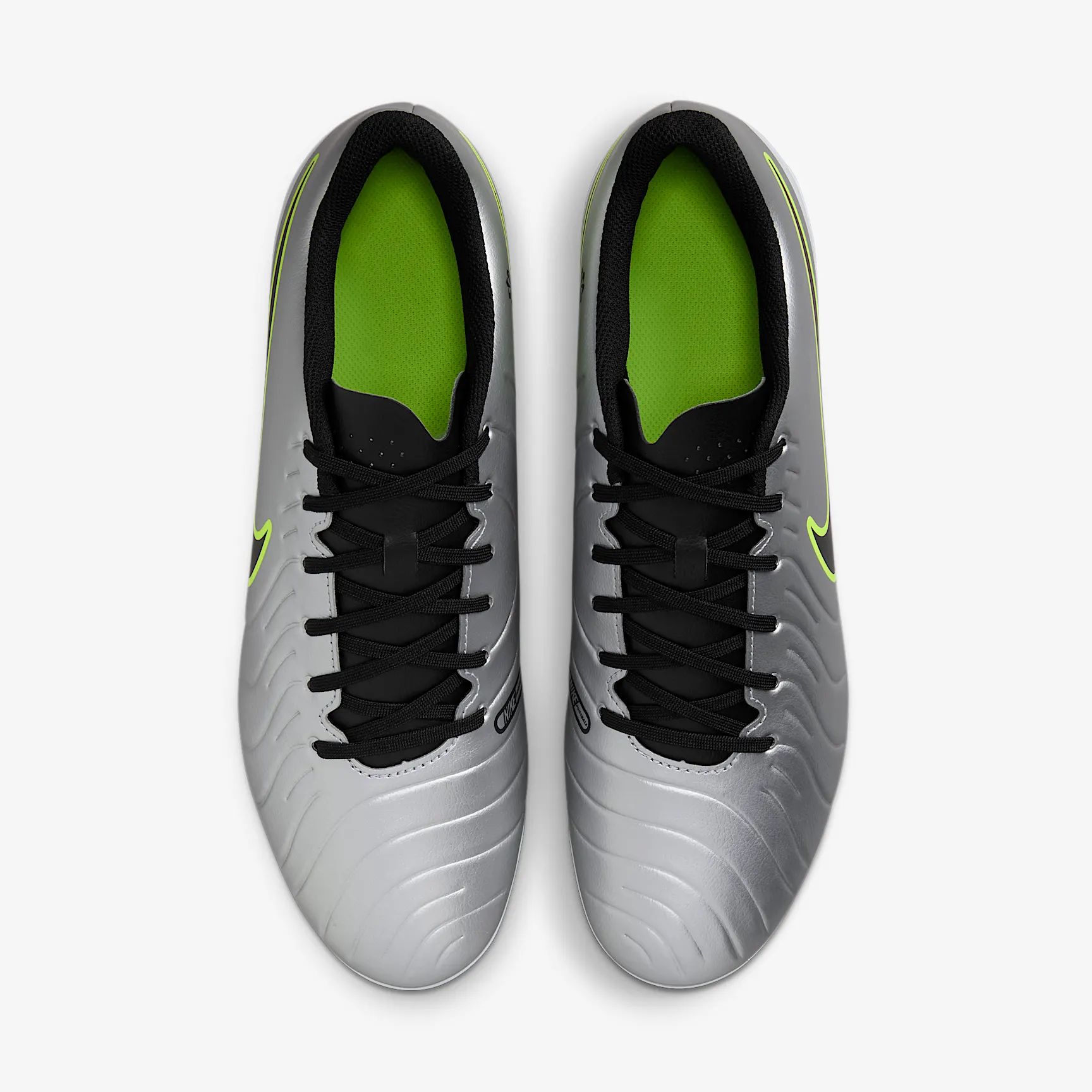 Nike Tiempo Legend 10 Club Multi-Ground Low-Top Soccer Cleats