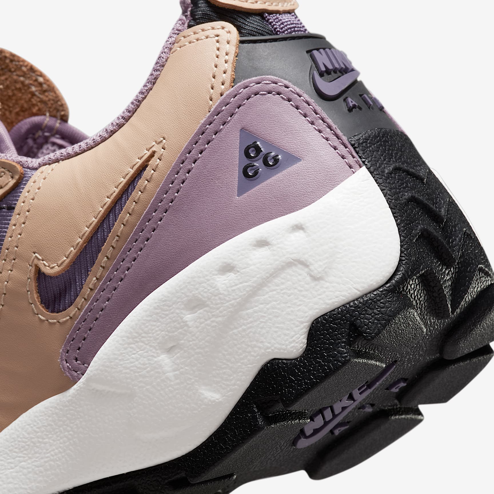 Nike ACG Air Mada Men's Shoes