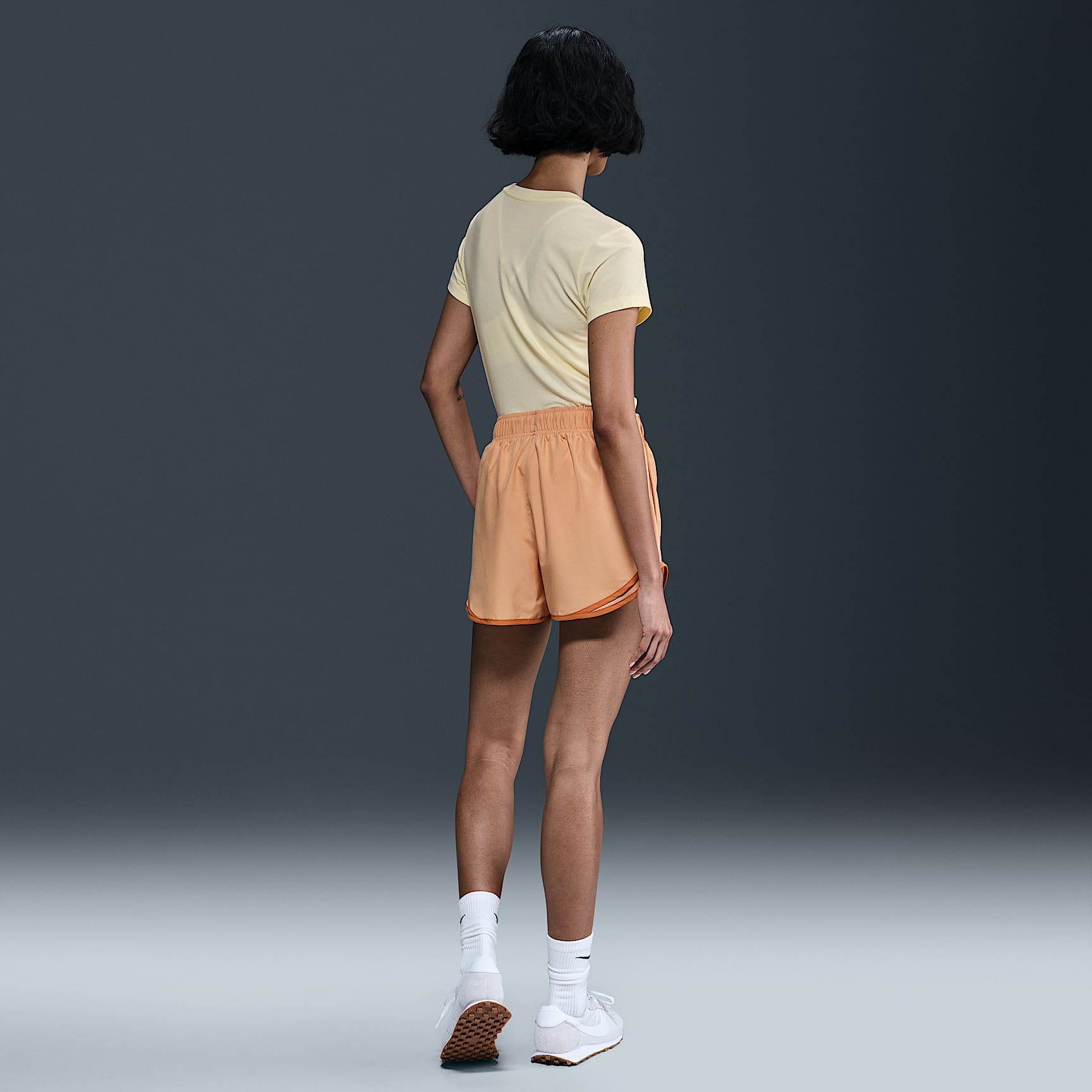Nike Sportswear Chill Knit Women's Slim Cropped T-Shirt
