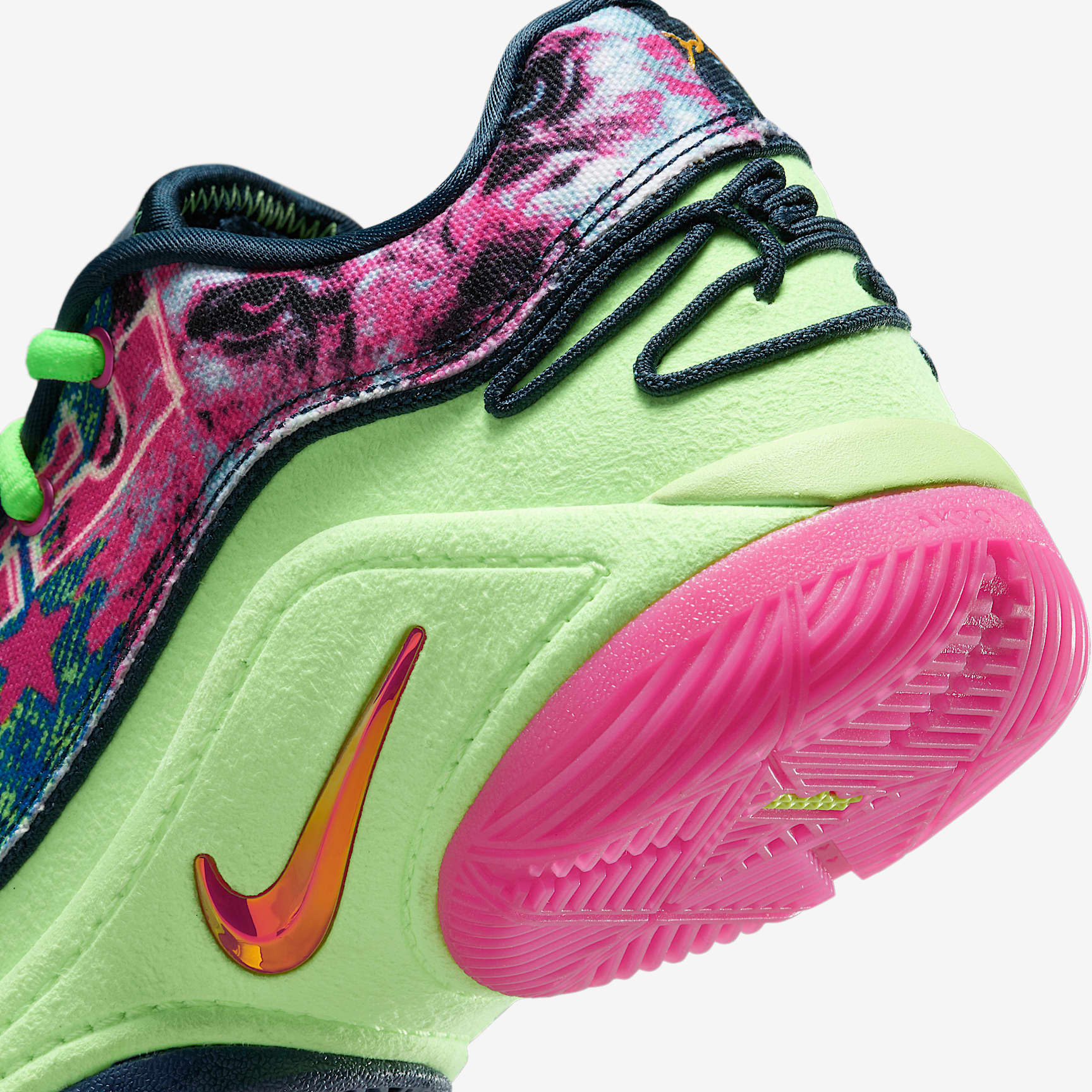 LeBron XXII Big Kids' Basketball Shoes