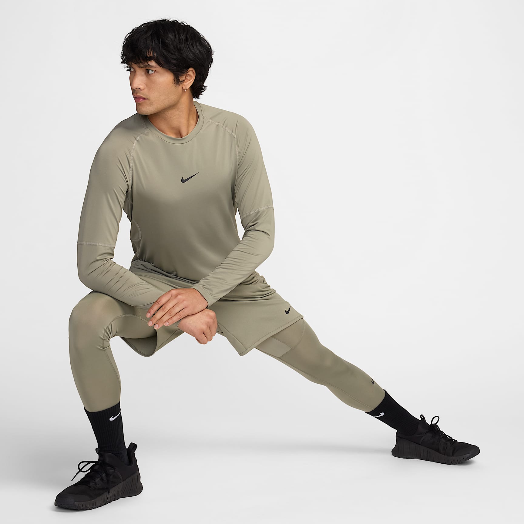 Nike Pro Men's Dri-FIT Slim Long-Sleeve Fitness Top