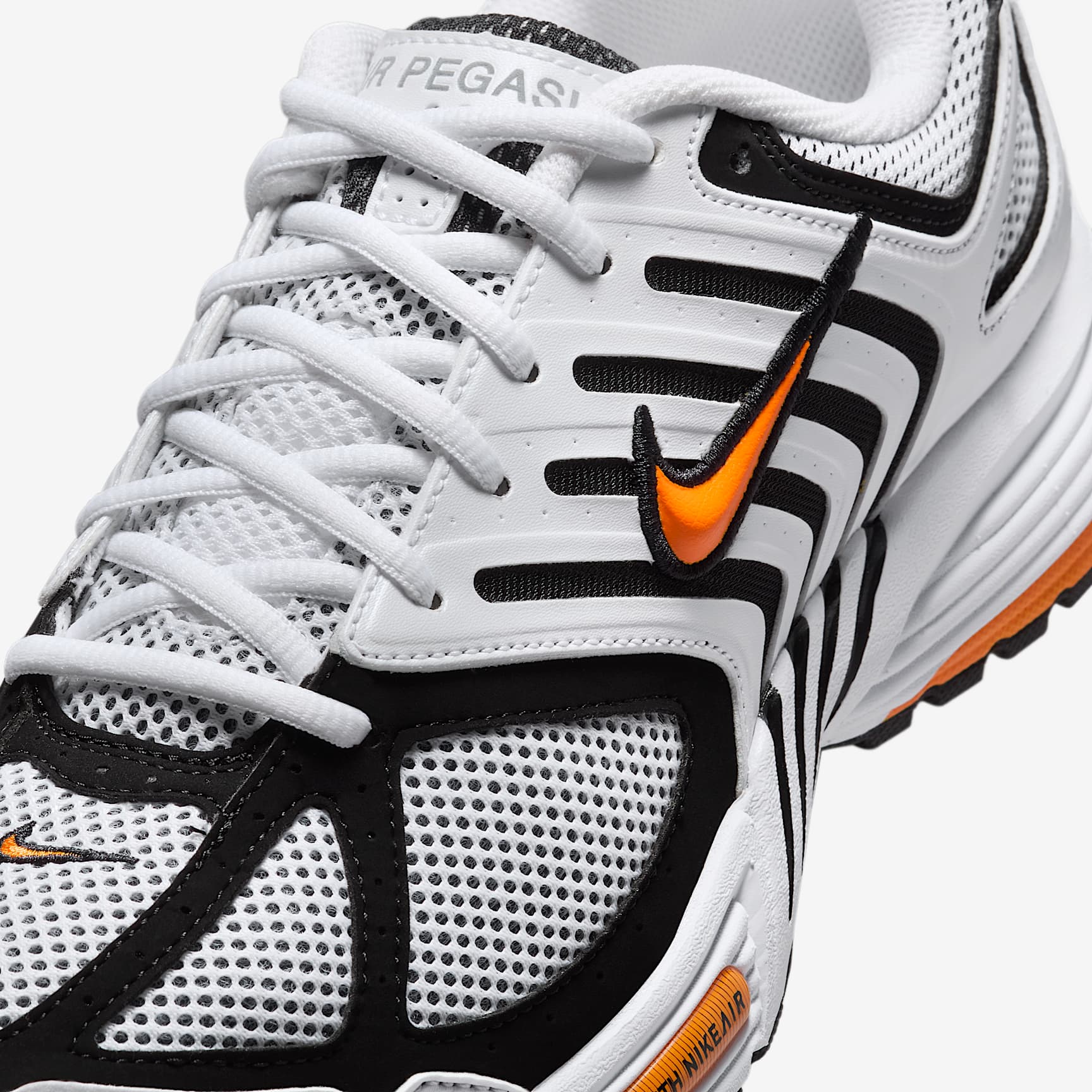 Nike Air Pegasus 2005 Men's Shoes