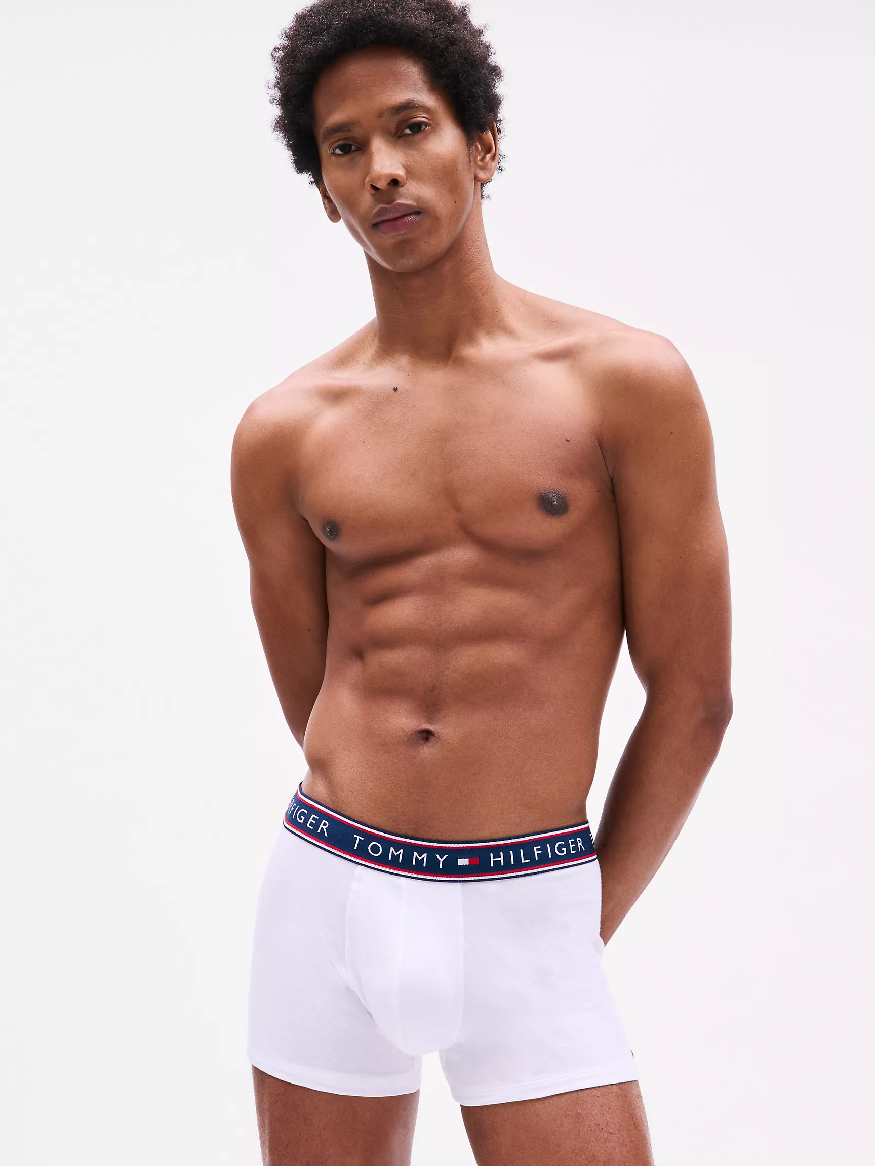 Мужское нижнее белье Tommy Hilfiger, Хлопковые эластичные трусы-боксеры (набор 3 шт.)