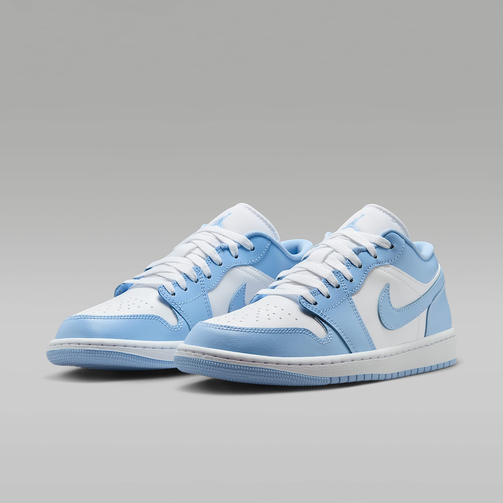 Air Jordan 1 Low Women's Shoes