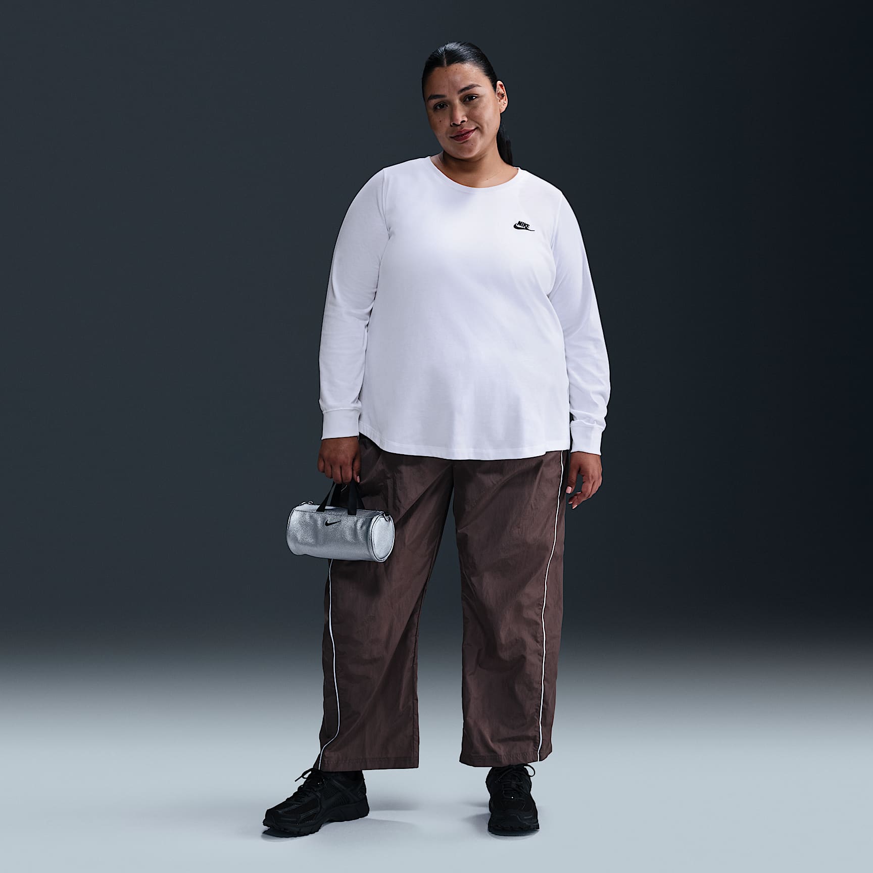 Nike Sportswear Club Women's Long-Sleeve T-Shirt (Plus Size)