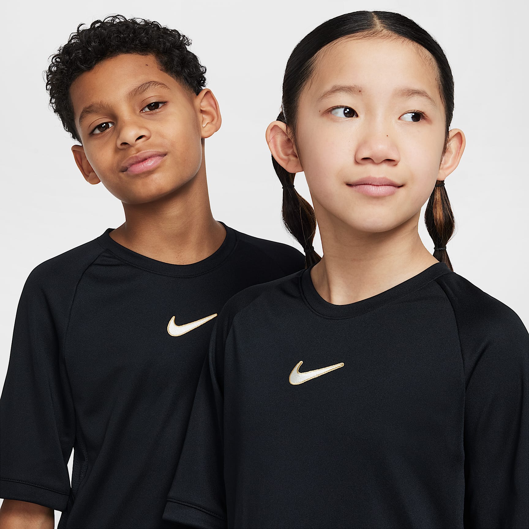 Nike Academy Big Kids' Dri-FIT Short-Sleeve Soccer Top