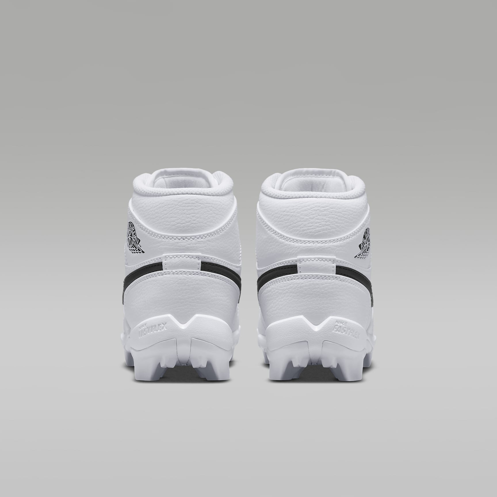 Jordan 1 Mid Little/Big Kids' Cleats