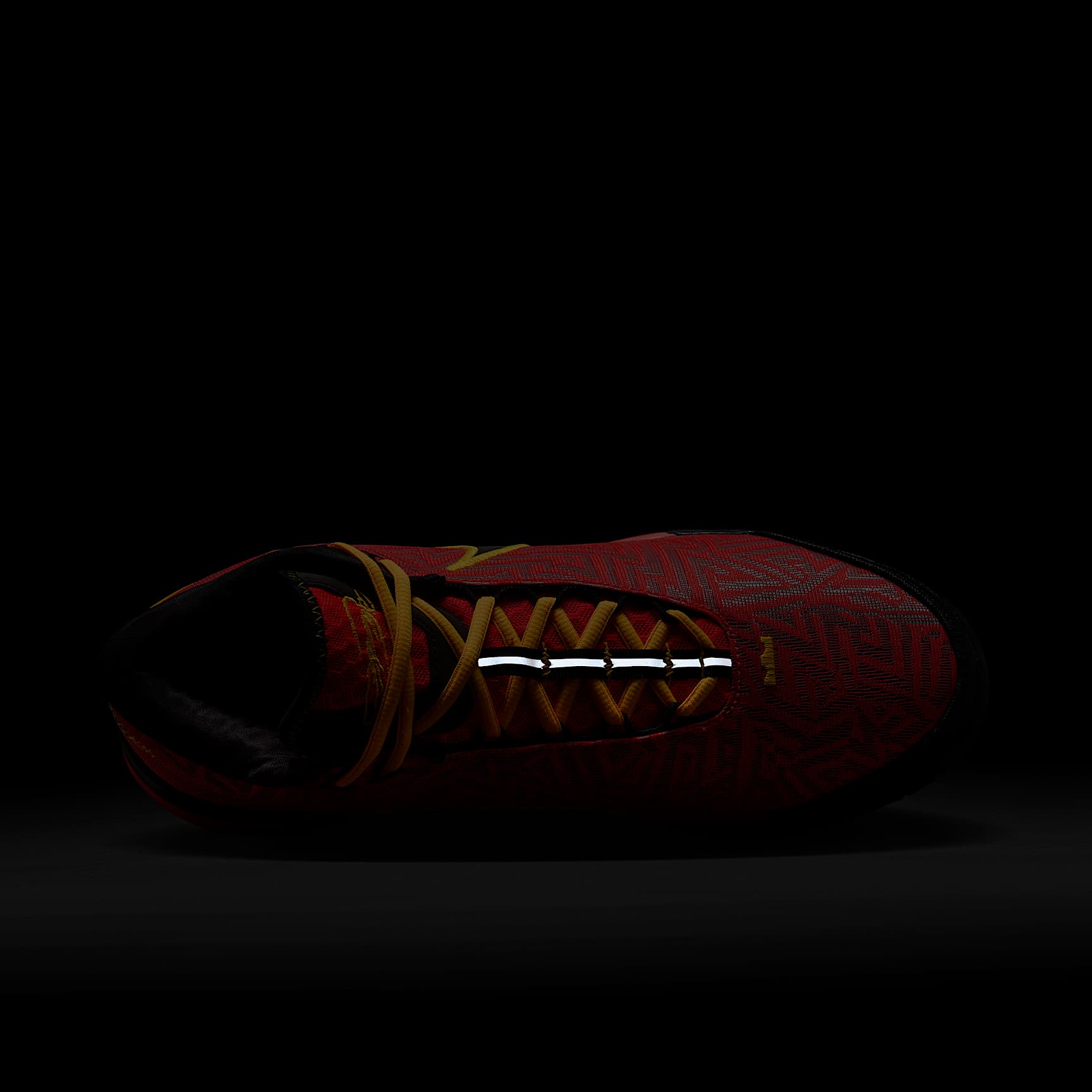 LeBron NXXT Genisus Basketball Shoes
