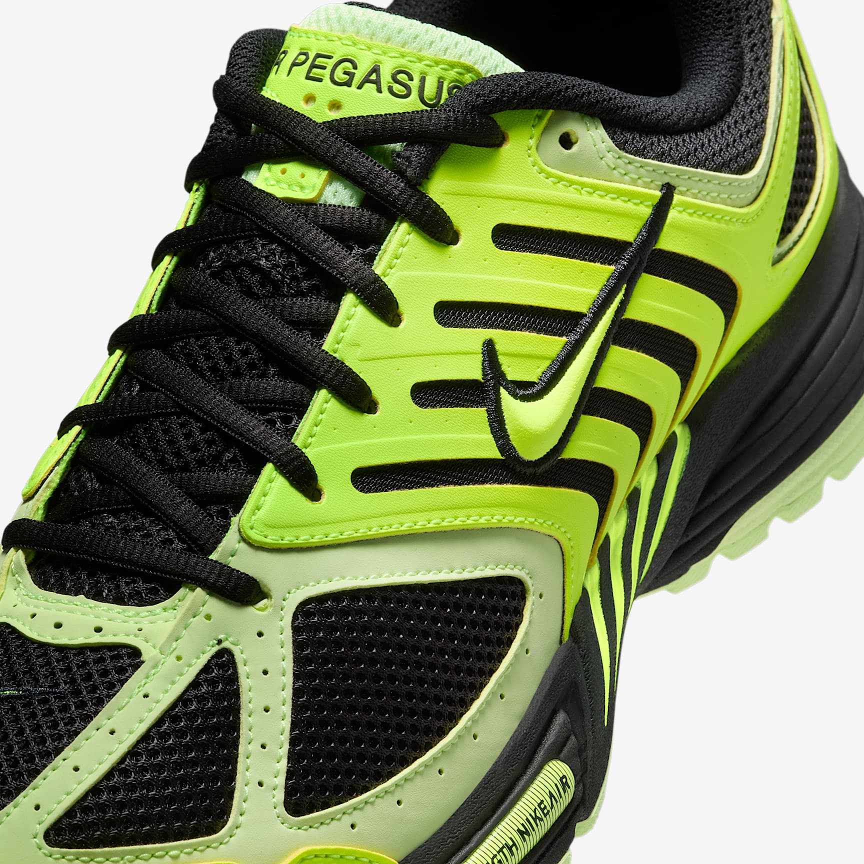 Nike Air Pegasus 2005 Men's Shoes