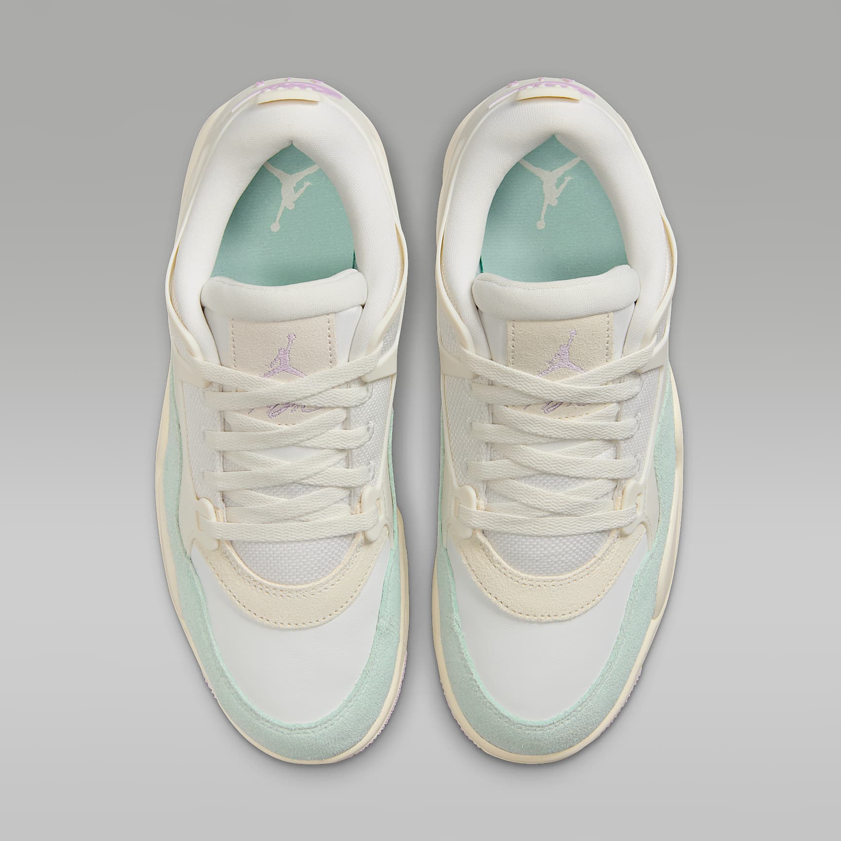 Air Jordan 4 RM Women's Shoes