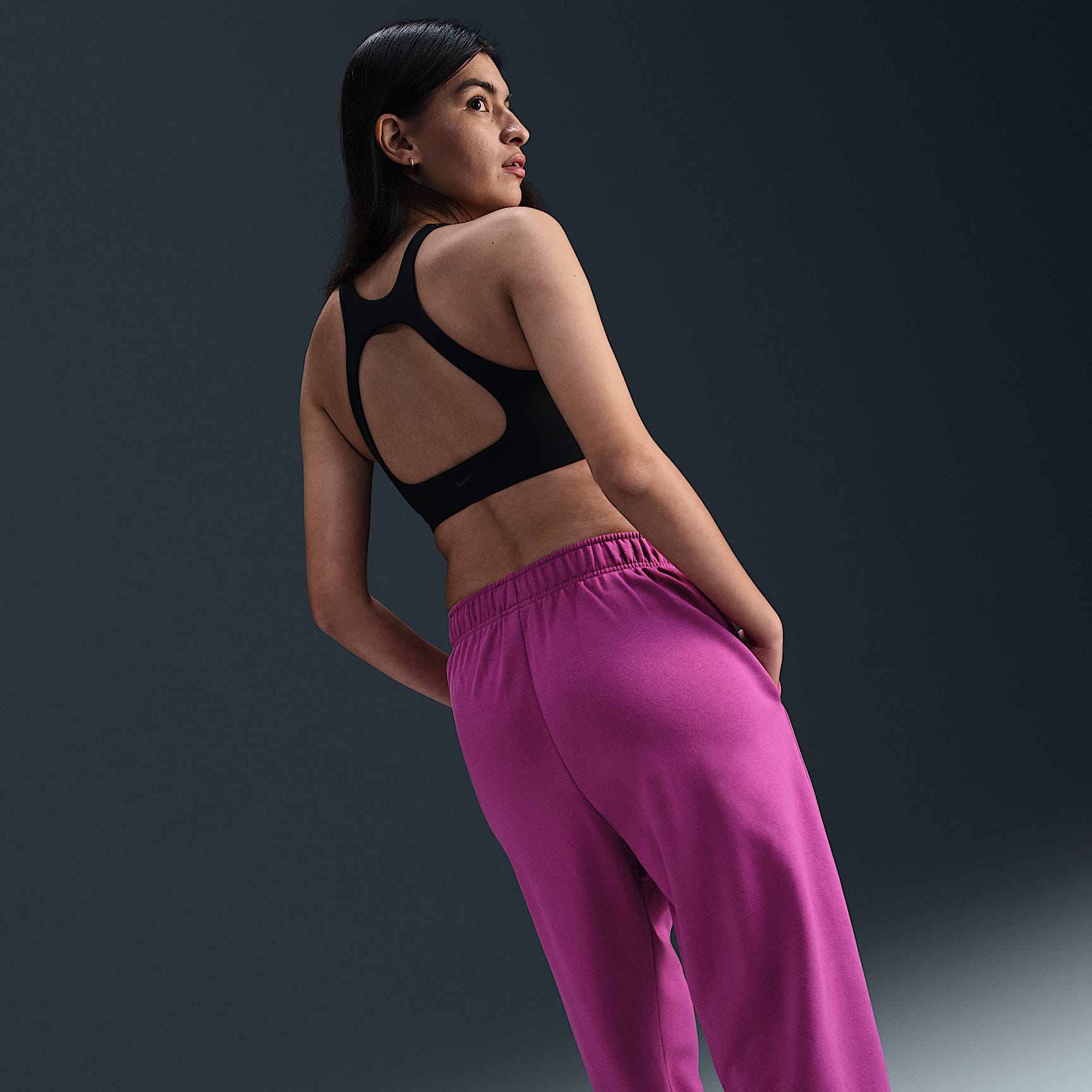 Nike Sportswear Club Fleece Women's Mid-Rise Oversized Sweatpants