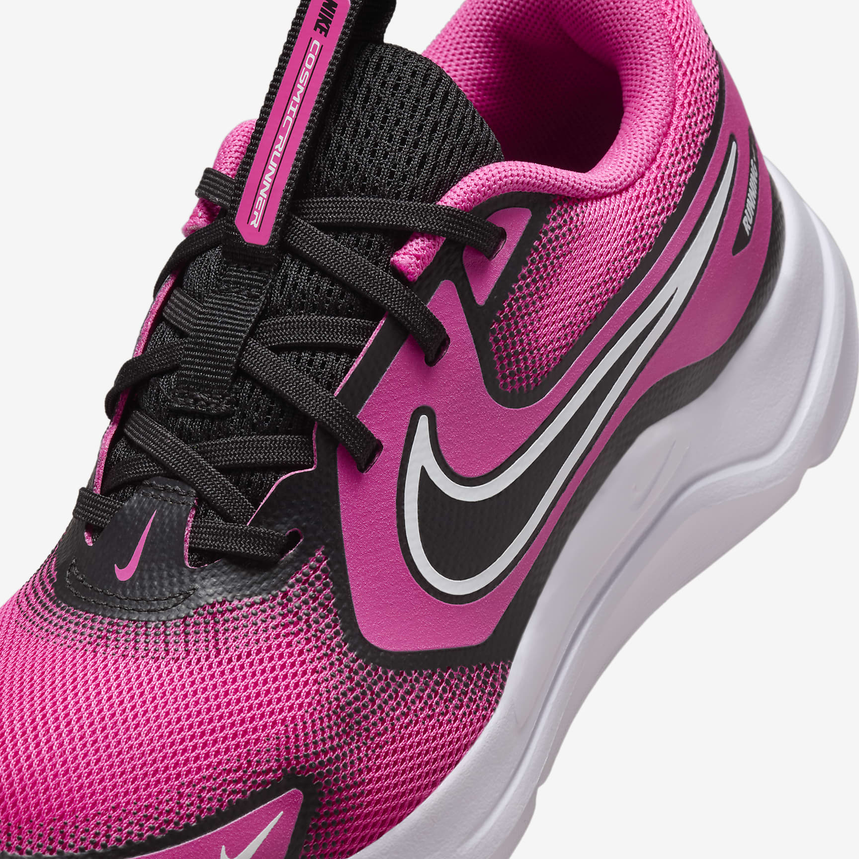 Nike Cosmic Runner Big Kids' Road Running Shoes