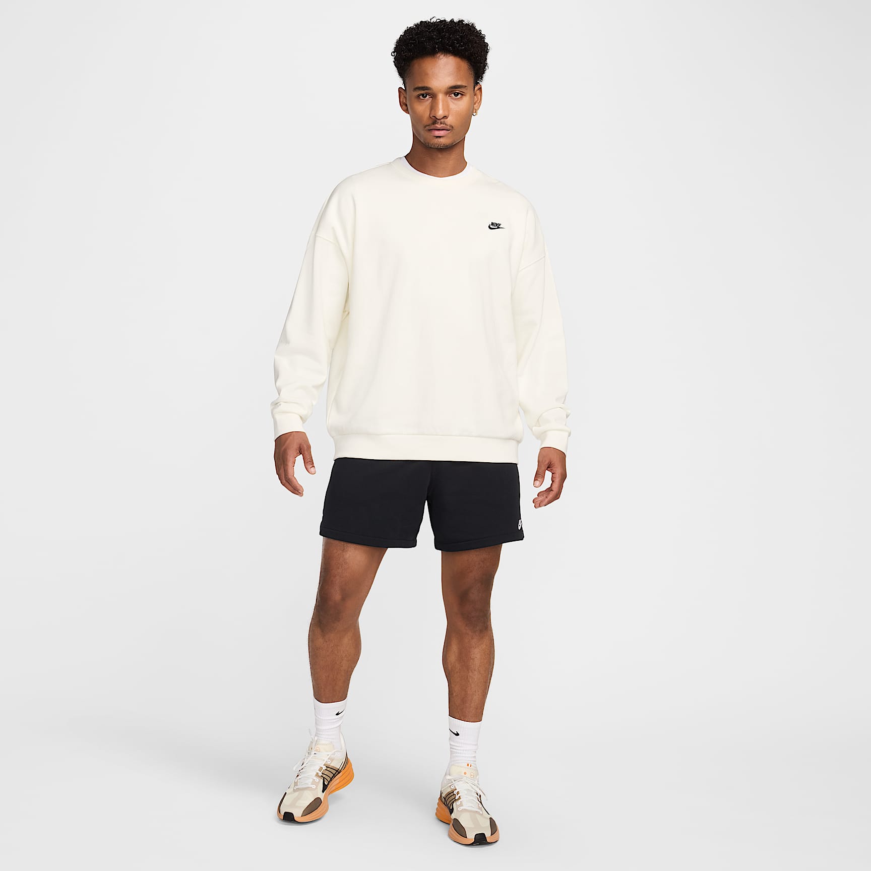 Nike Club Fleece Men's Oversized French Terry Crew