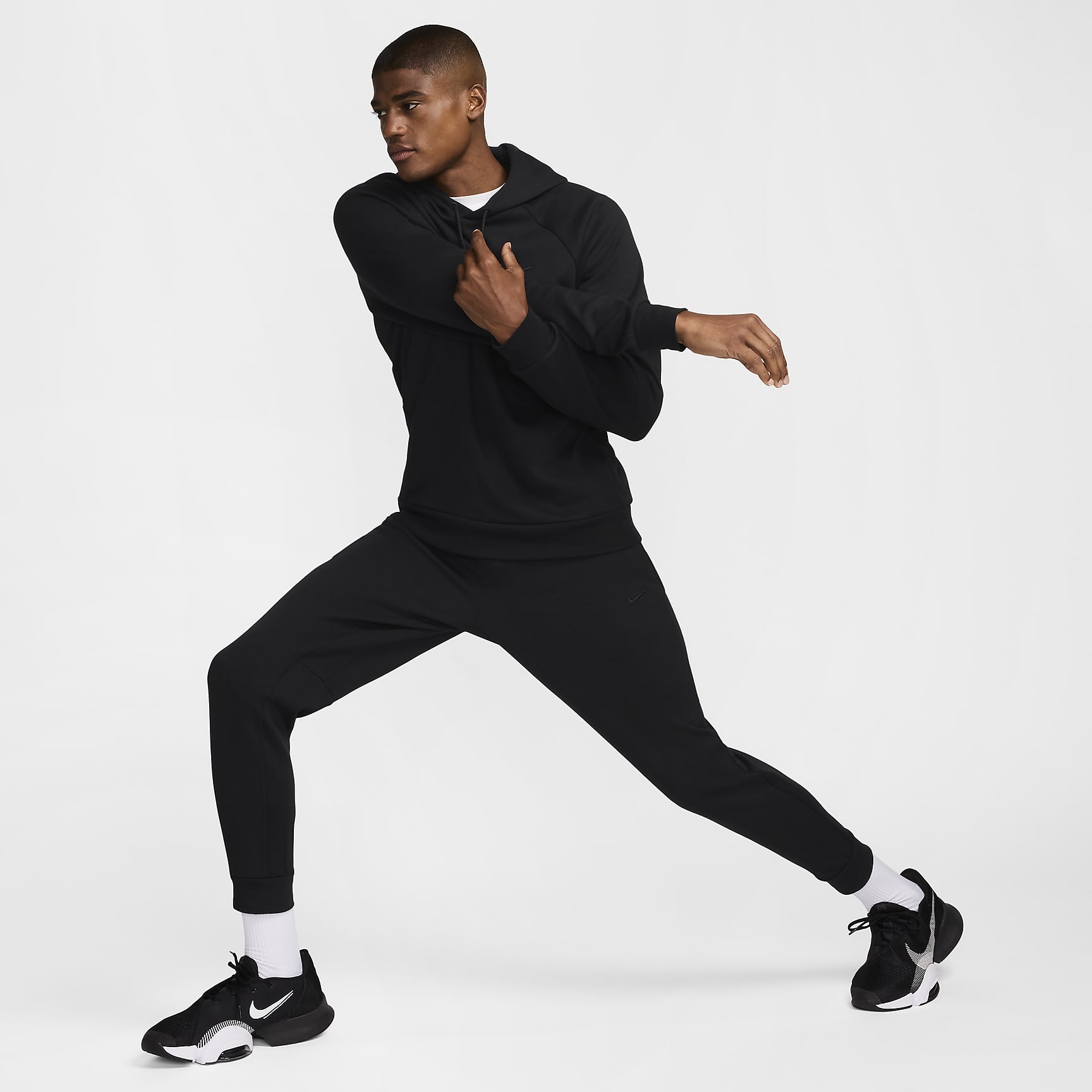 Nike Primary Fleece Men's Dri-FIT UV Performance Joggers