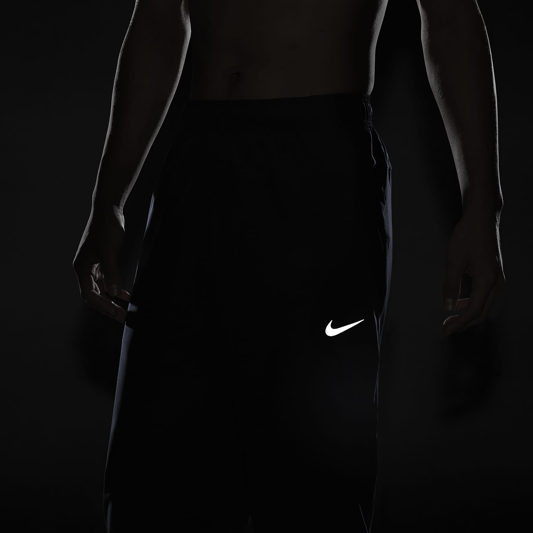 Nike Form Men's Dri-FIT Tapered Versatile Pants