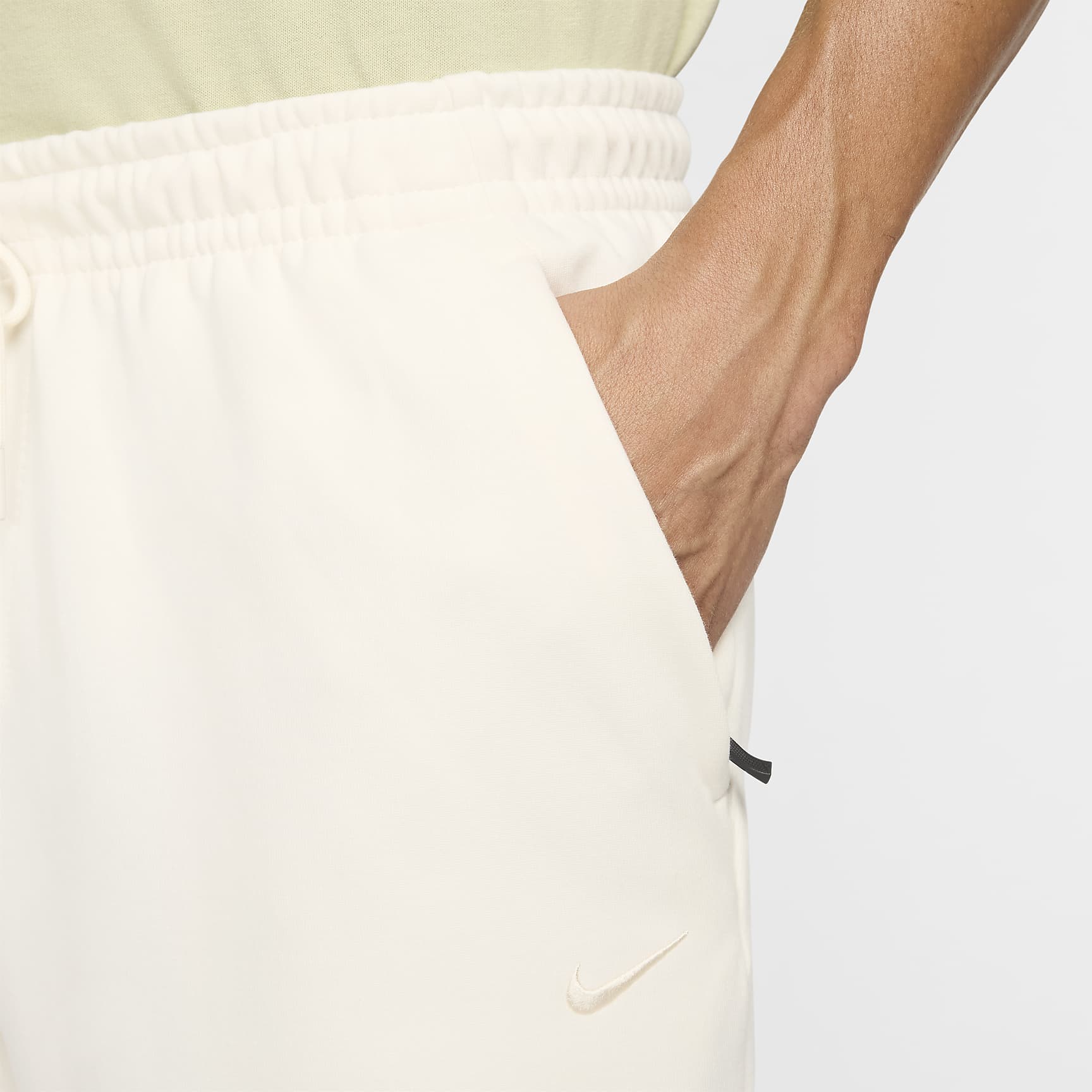 Nike Primary Fleece Men's Dri-FIT UV Tapered Performance Pants