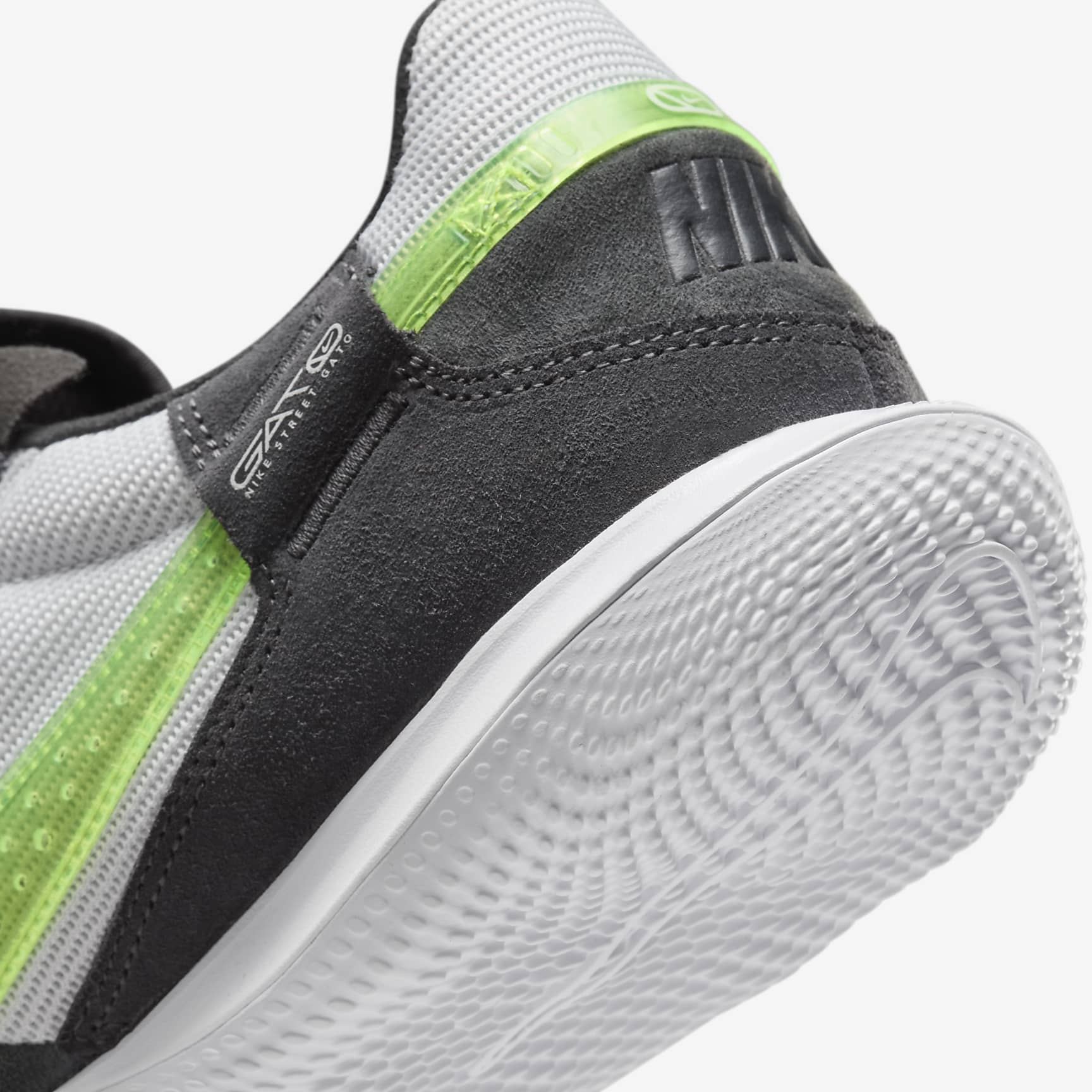 Nike Streetgato Low-Top Soccer Shoes