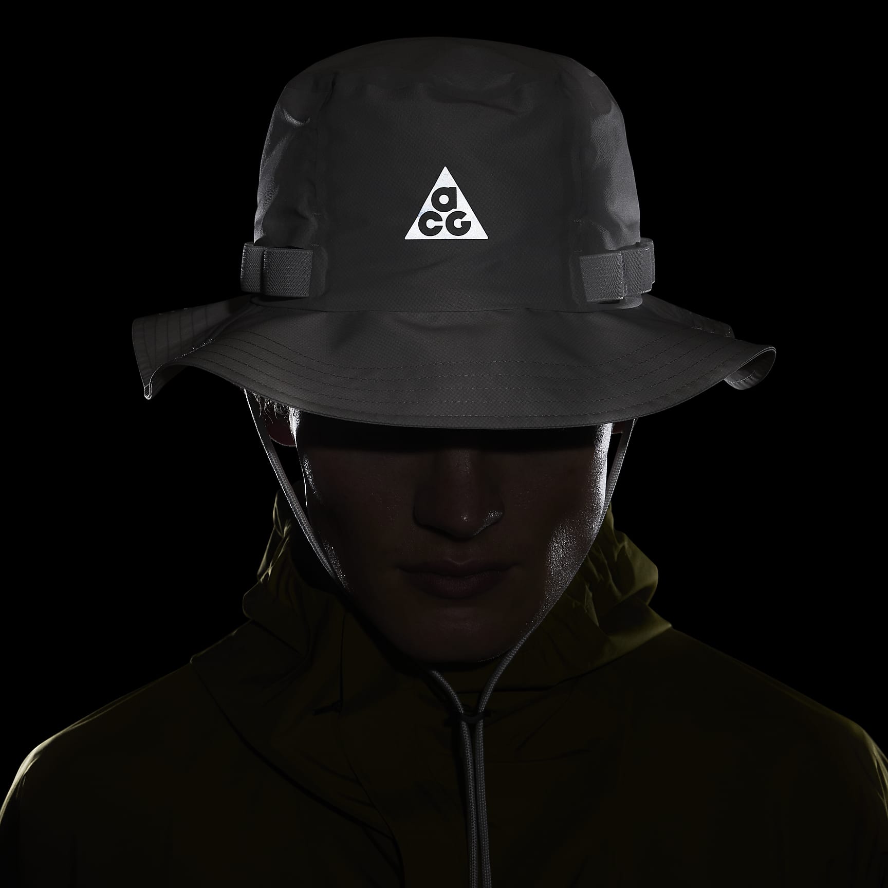 Nike ACG Apex Storm-FIT ADV Bucket Hat