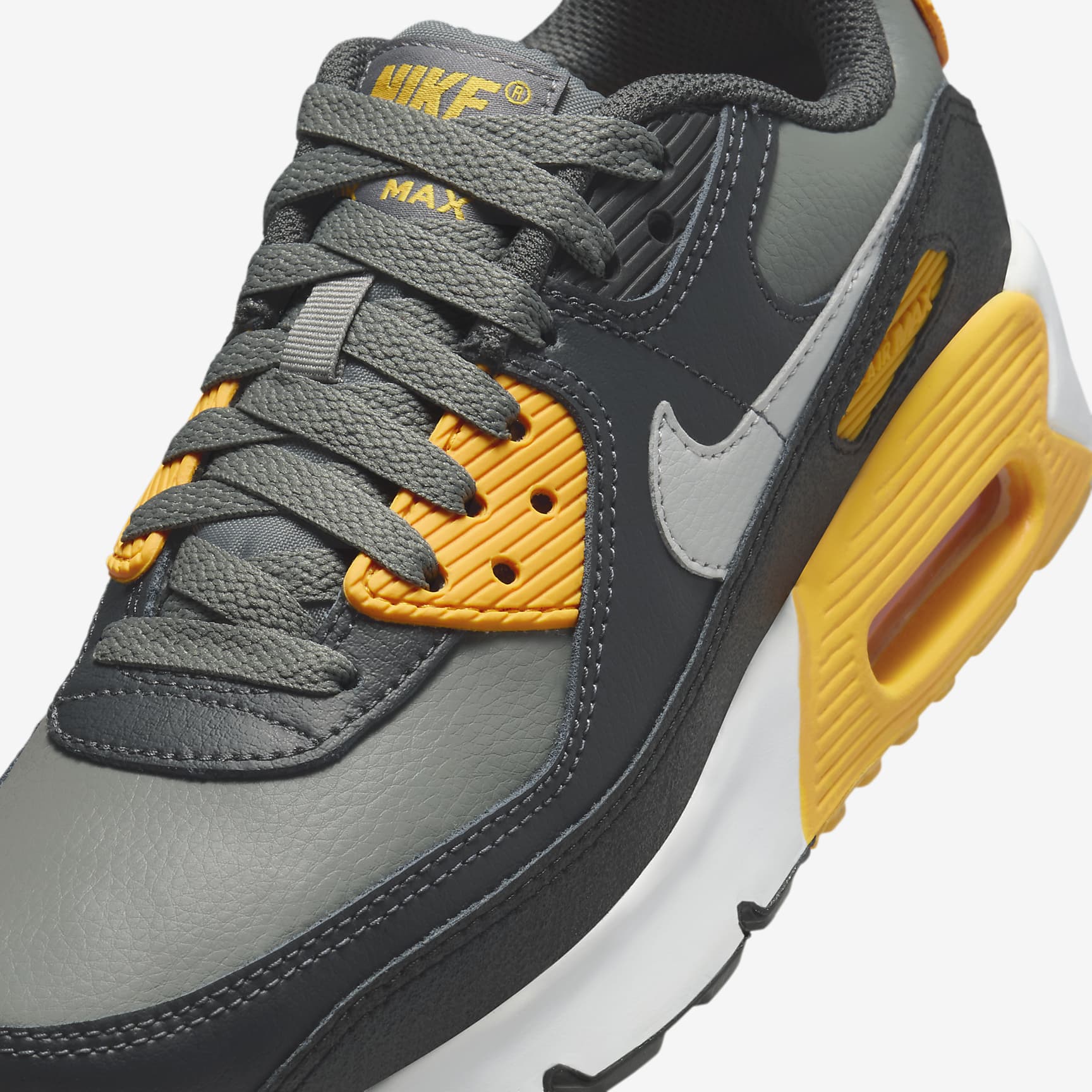 Nike Air Max 90 Big Kids' Shoes