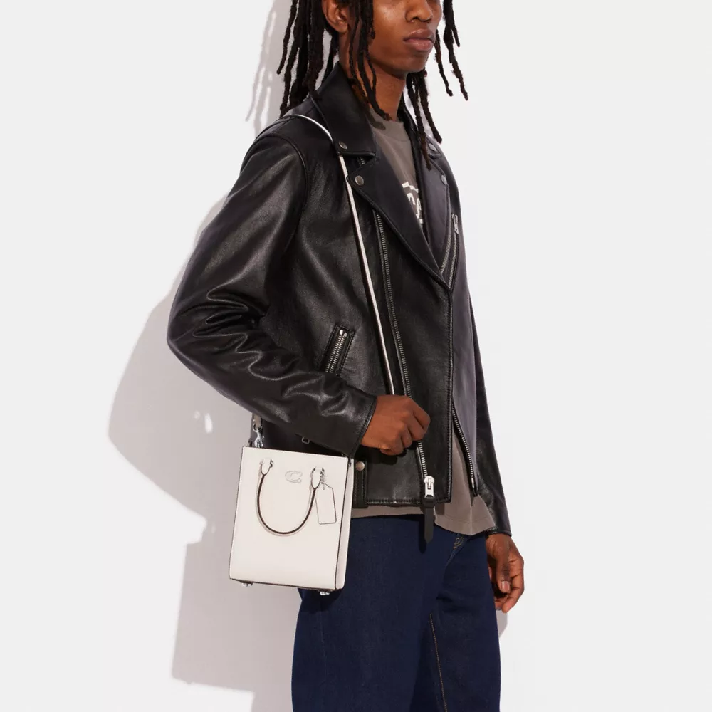 Сумка COACH Tote 16 With Signature Canvas
