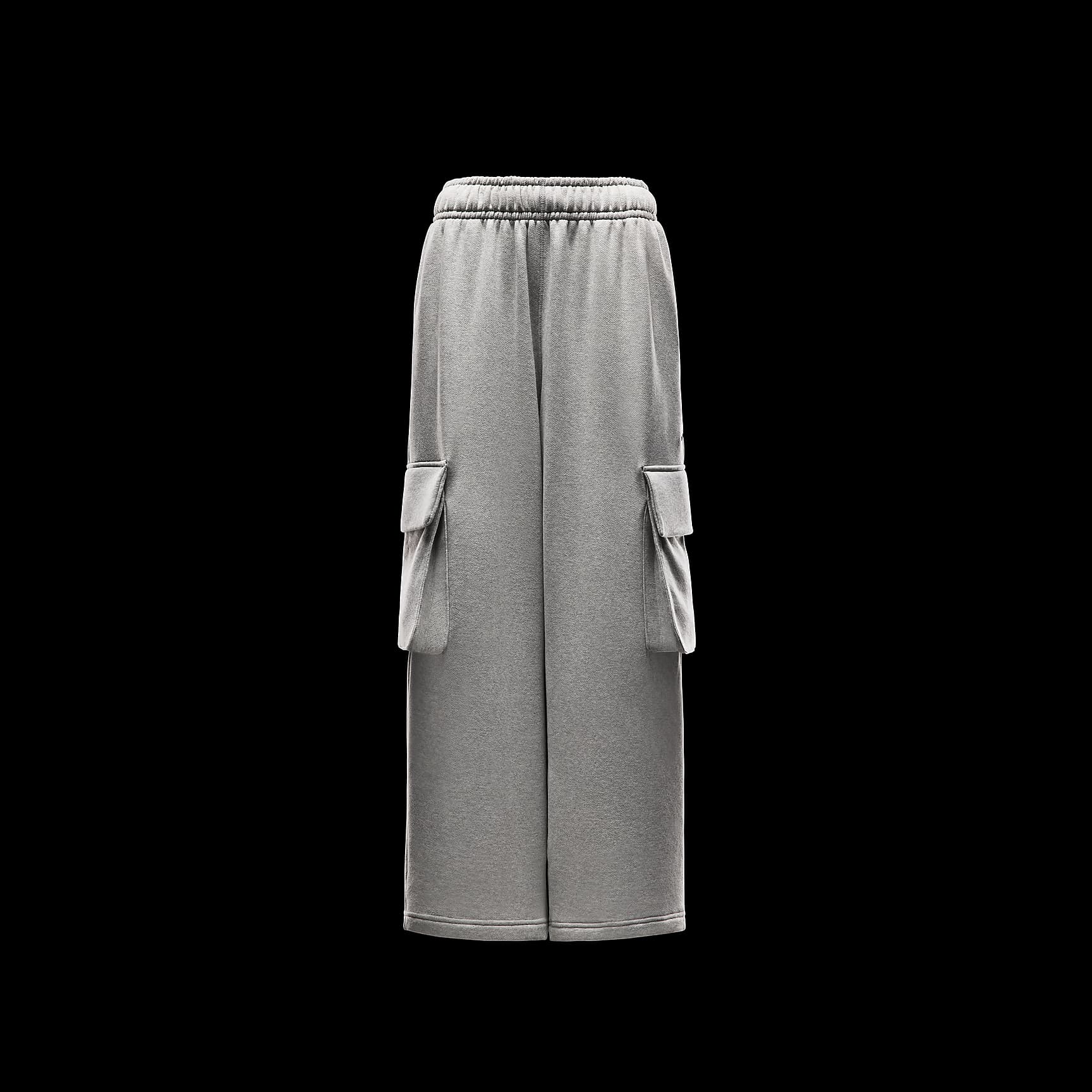 Nike Sportswear Women's Low-Rise Oversized French Terry Open-Hem Pants