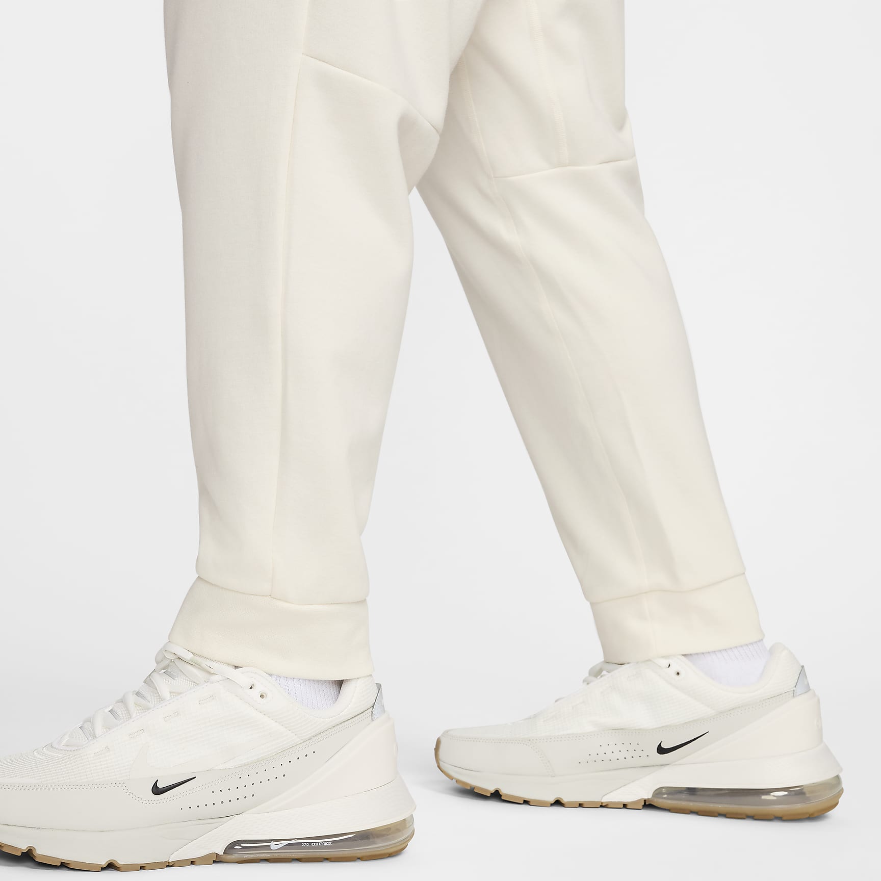Nike Primary Fleece Men's Dri-FIT UV Performance Joggers