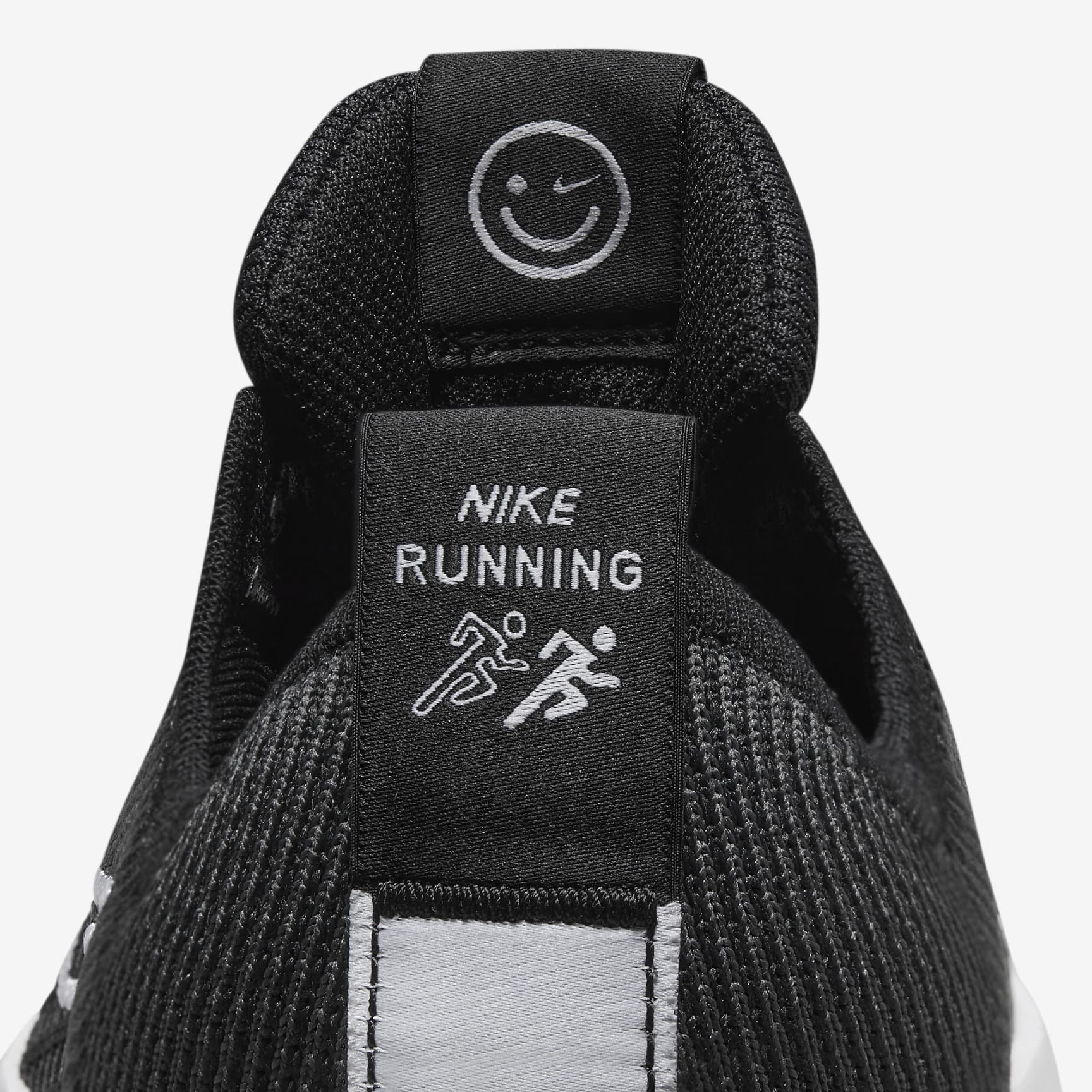 Nike Interact Run Men's Road Running Shoes