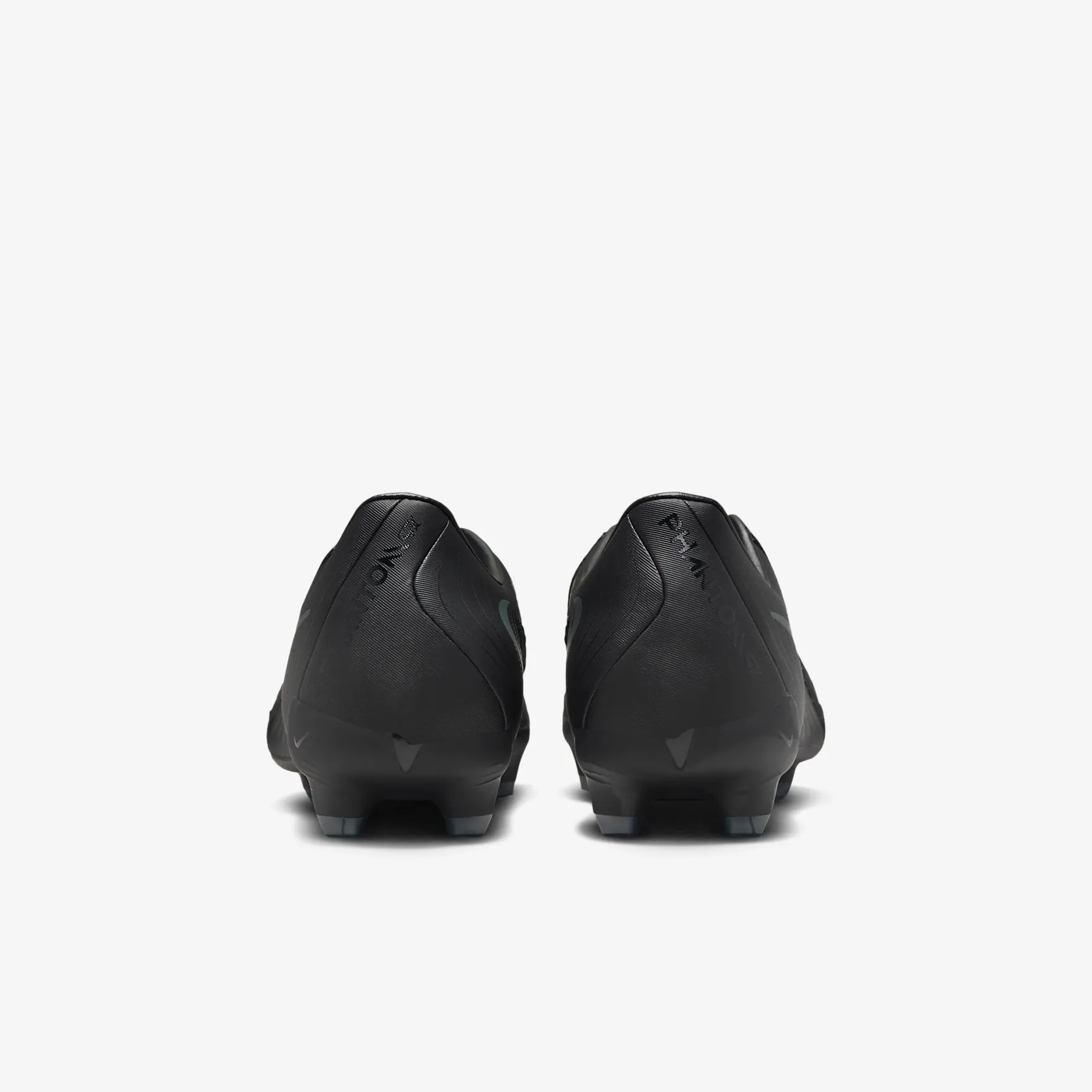 Nike Phantom GX 2 Academy MG Low-Top Soccer Cleats